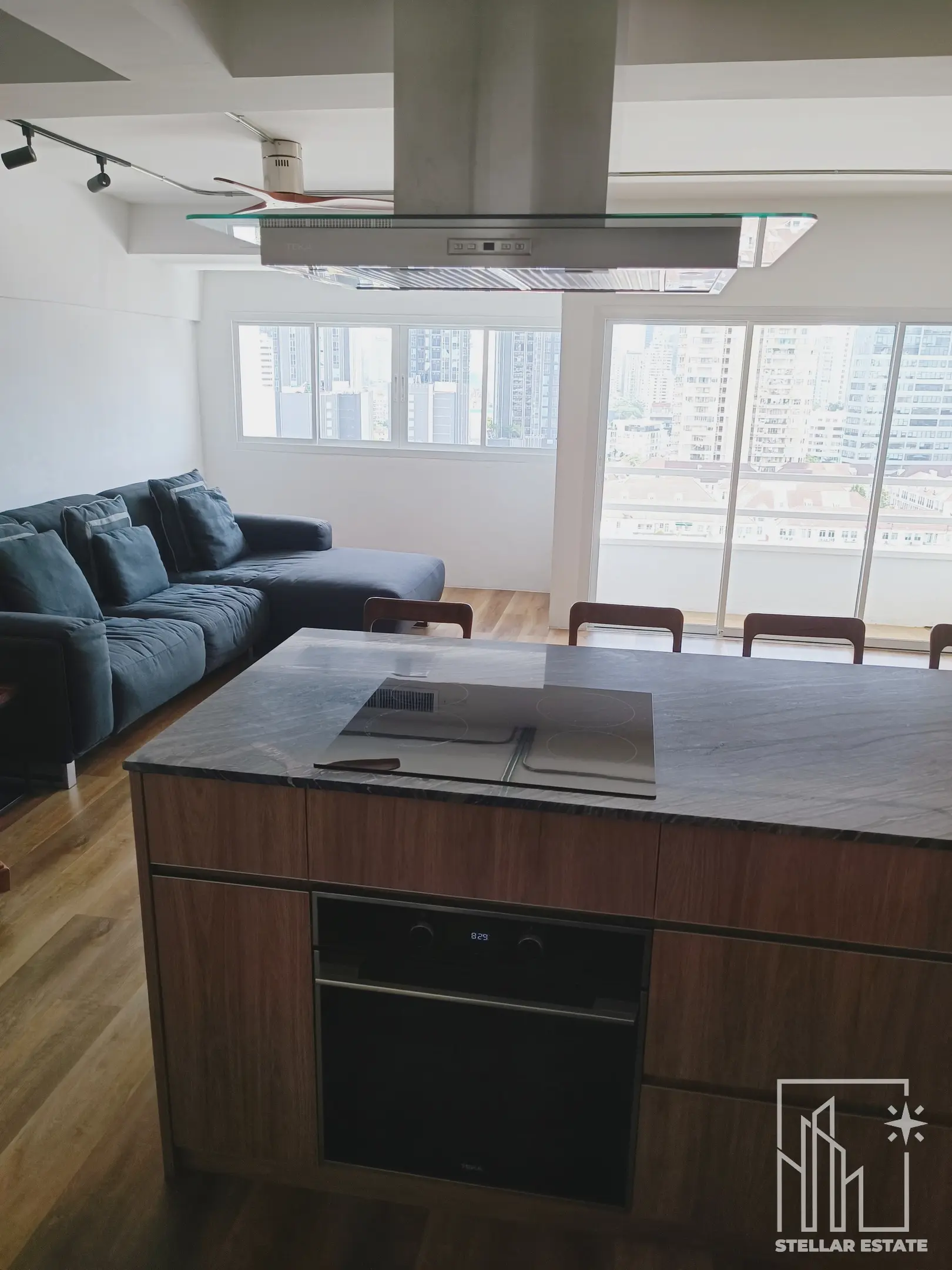 Beautifully renovated duplex In Thonglor Tower