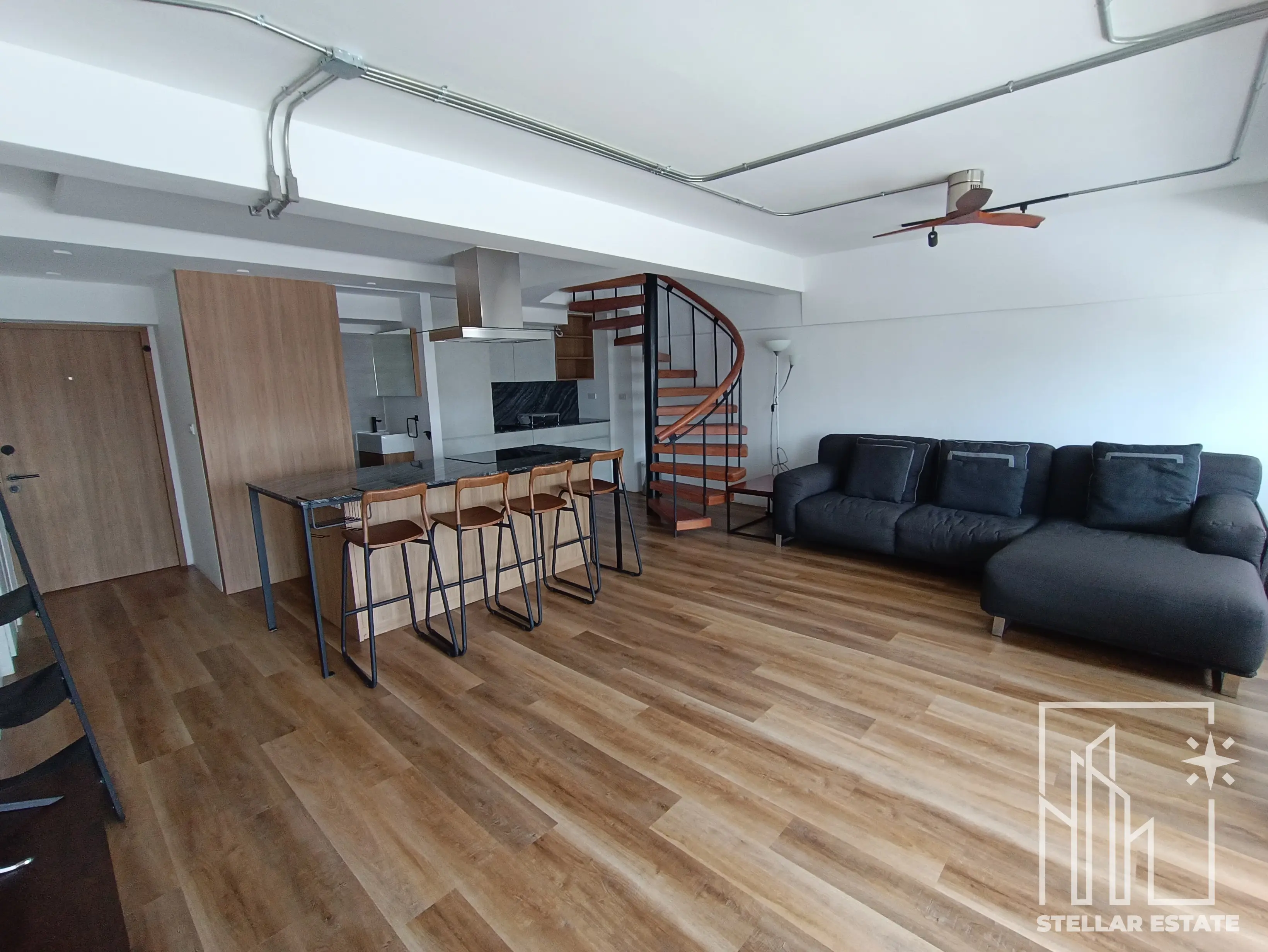 Beautifully renovated duplex In Thonglor Tower