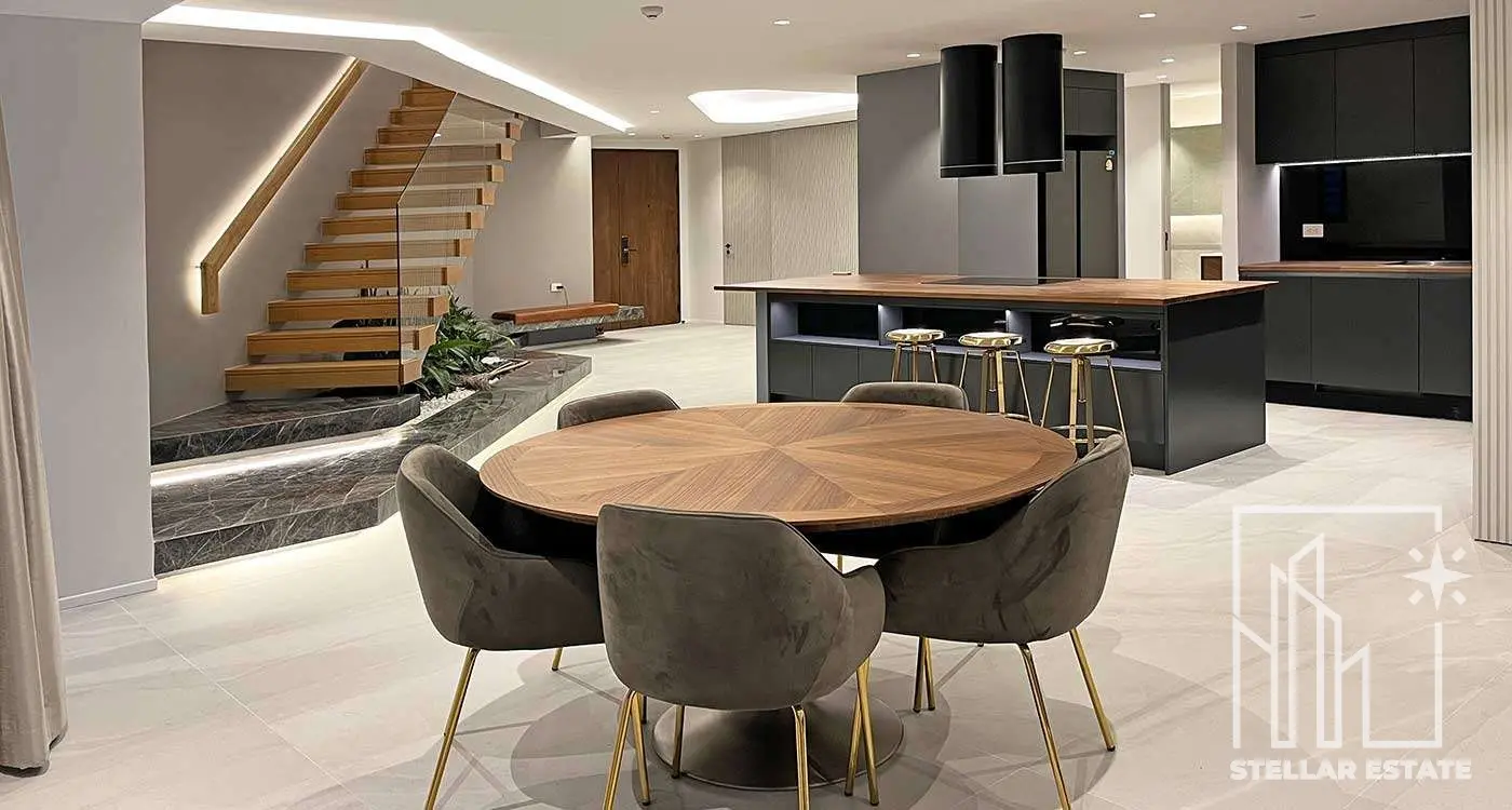 Unique Loft-Style Duplex – “Crystal Garden”