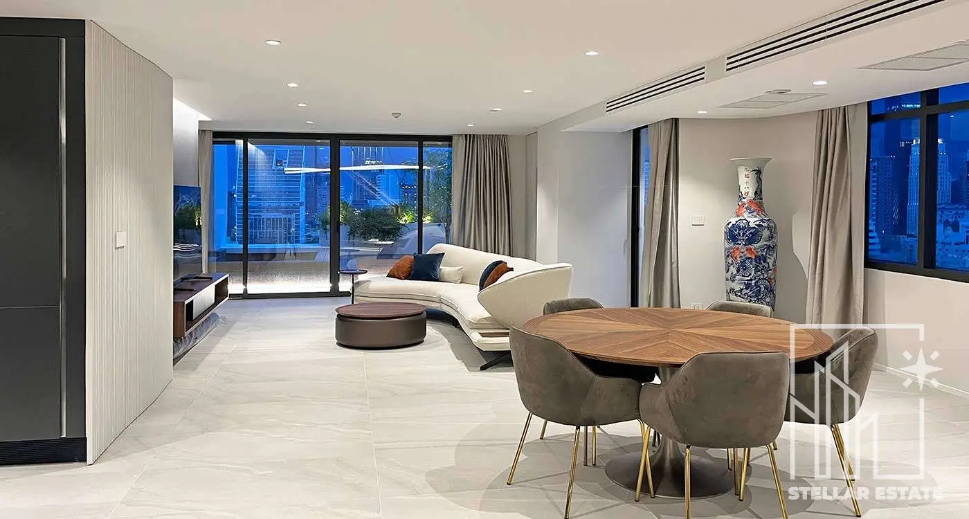Unique Loft-Style Duplex – “Crystal Garden”