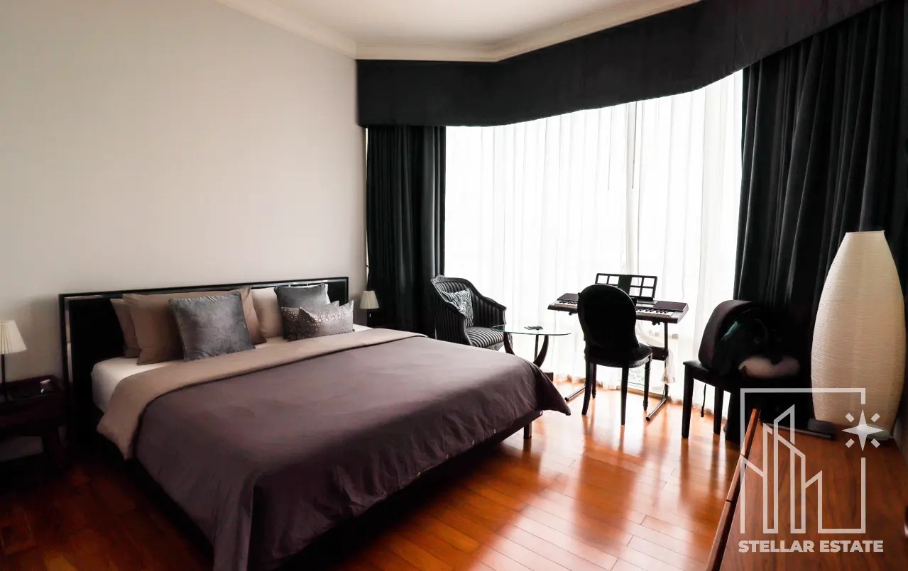 Royce Private Residences Sukhumvit 31 2BR