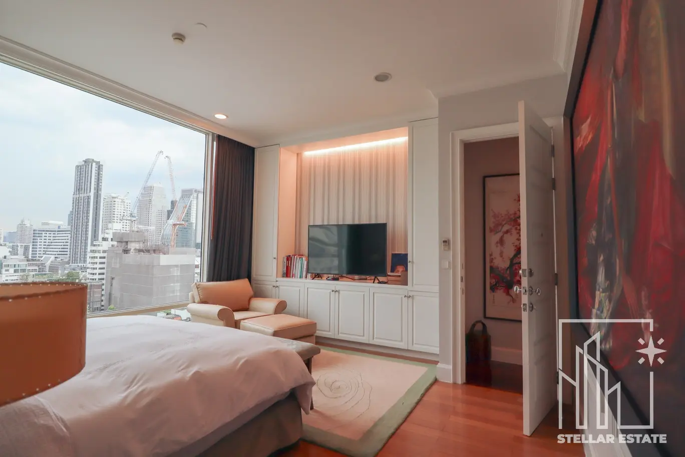 Royce Private Residences Sukhumvit 31 3BR