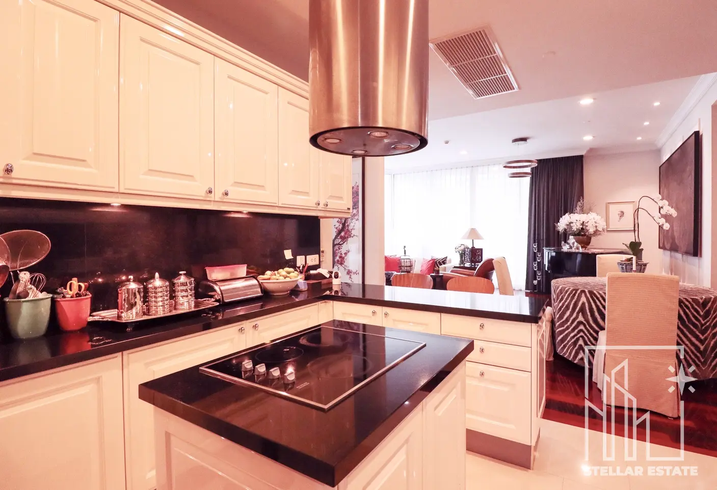 Royce Private Residences Sukhumvit 31 3BR