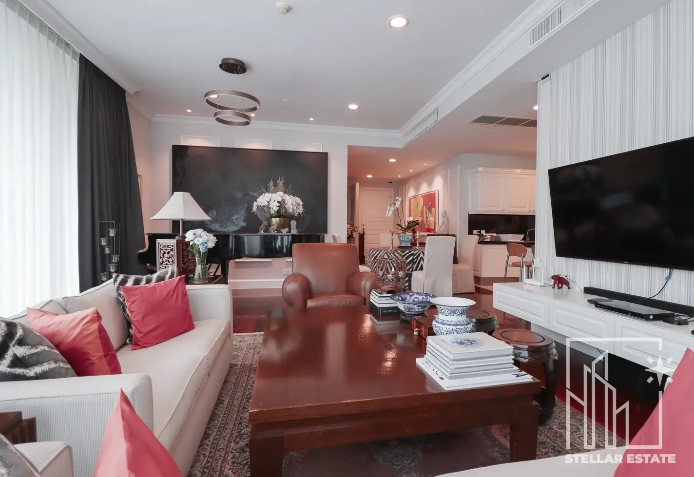 Royce Private Residences Sukhumvit 31 3BR
