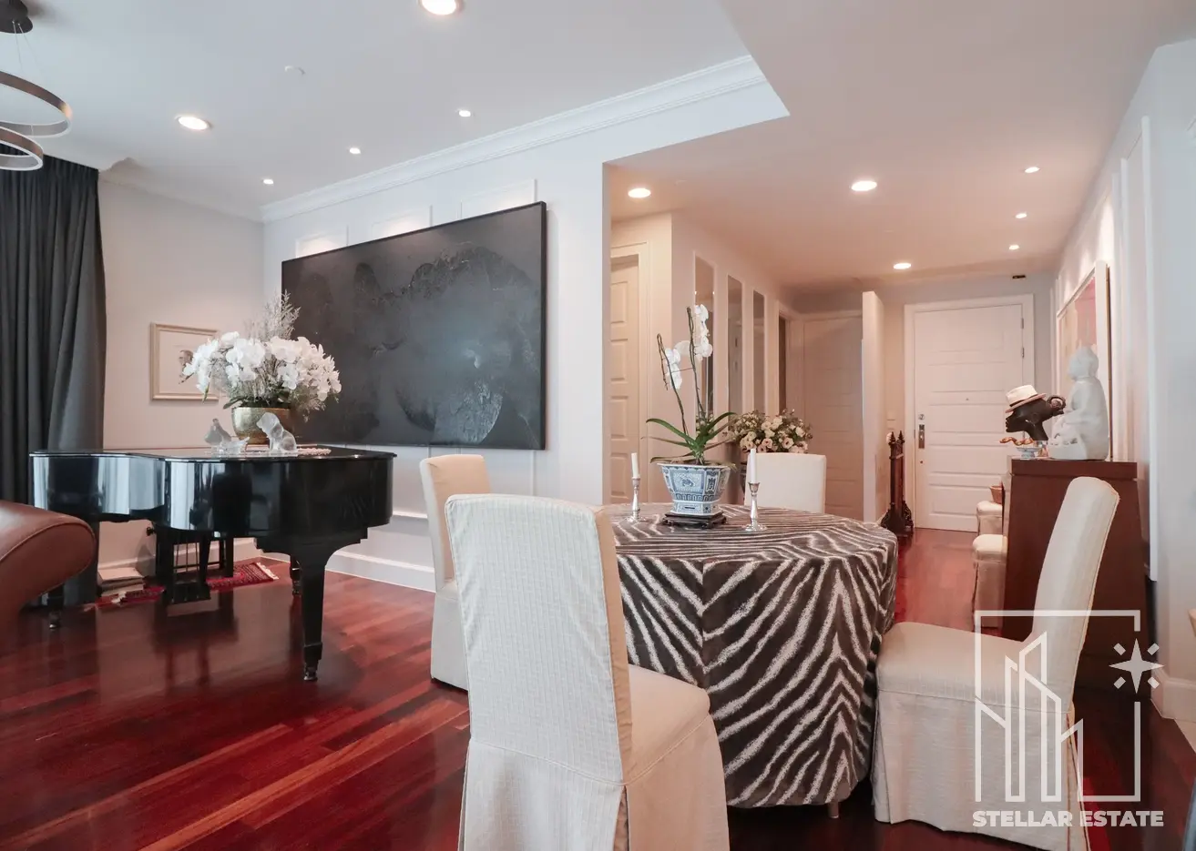 Royce Private Residences Sukhumvit 31 3BR