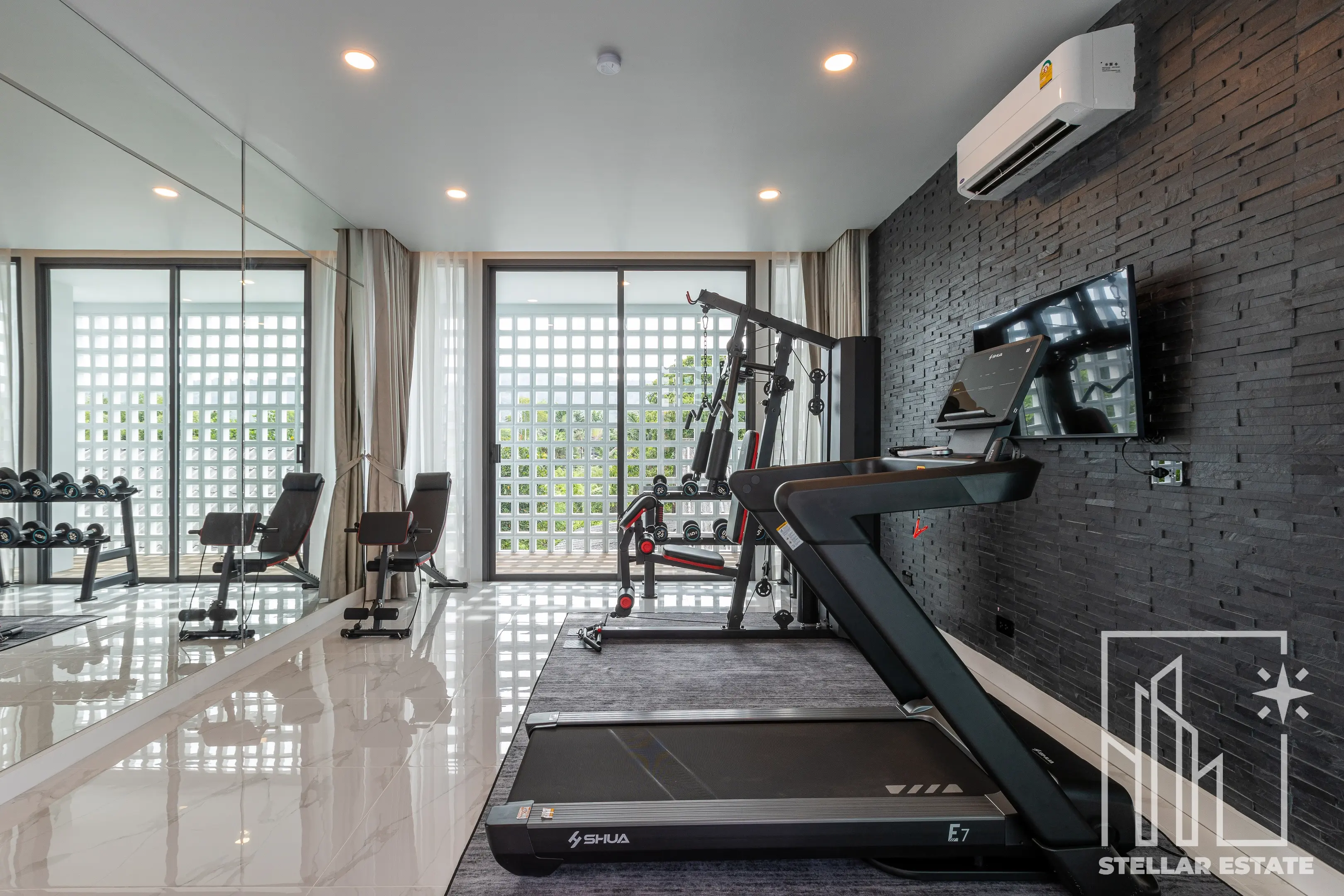 The Mandla Revelle Luxury Villa