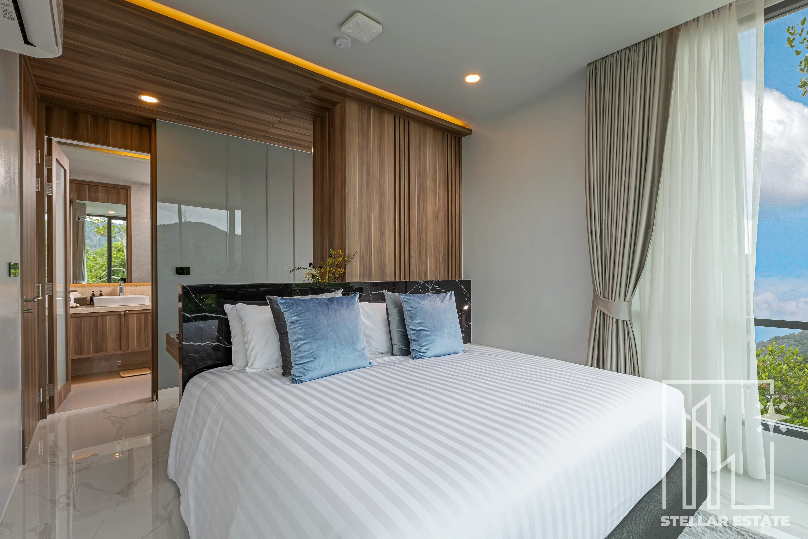 The Mandla Revelle Luxury Villa