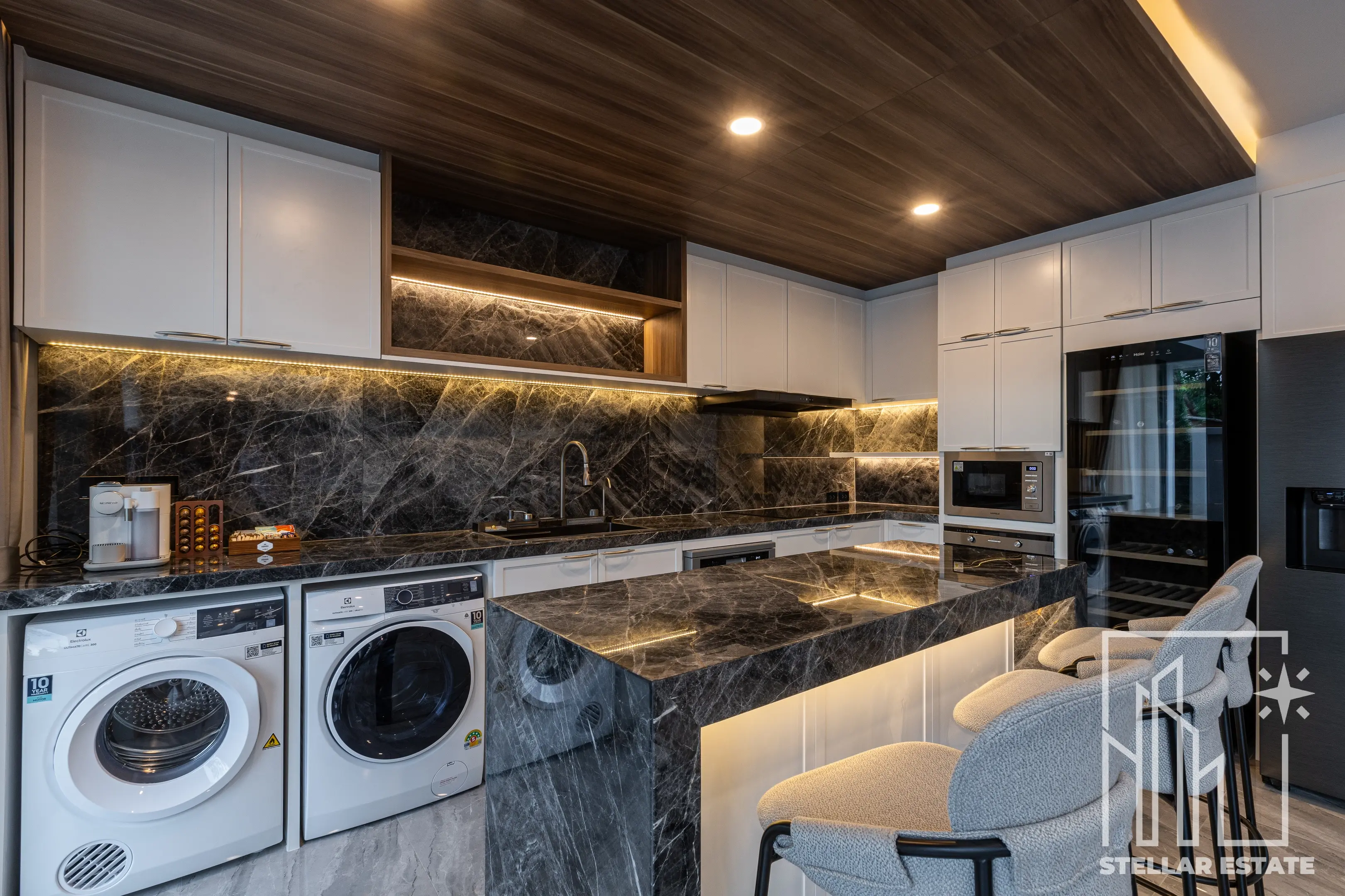 The Mandla Revelle Luxury Villa