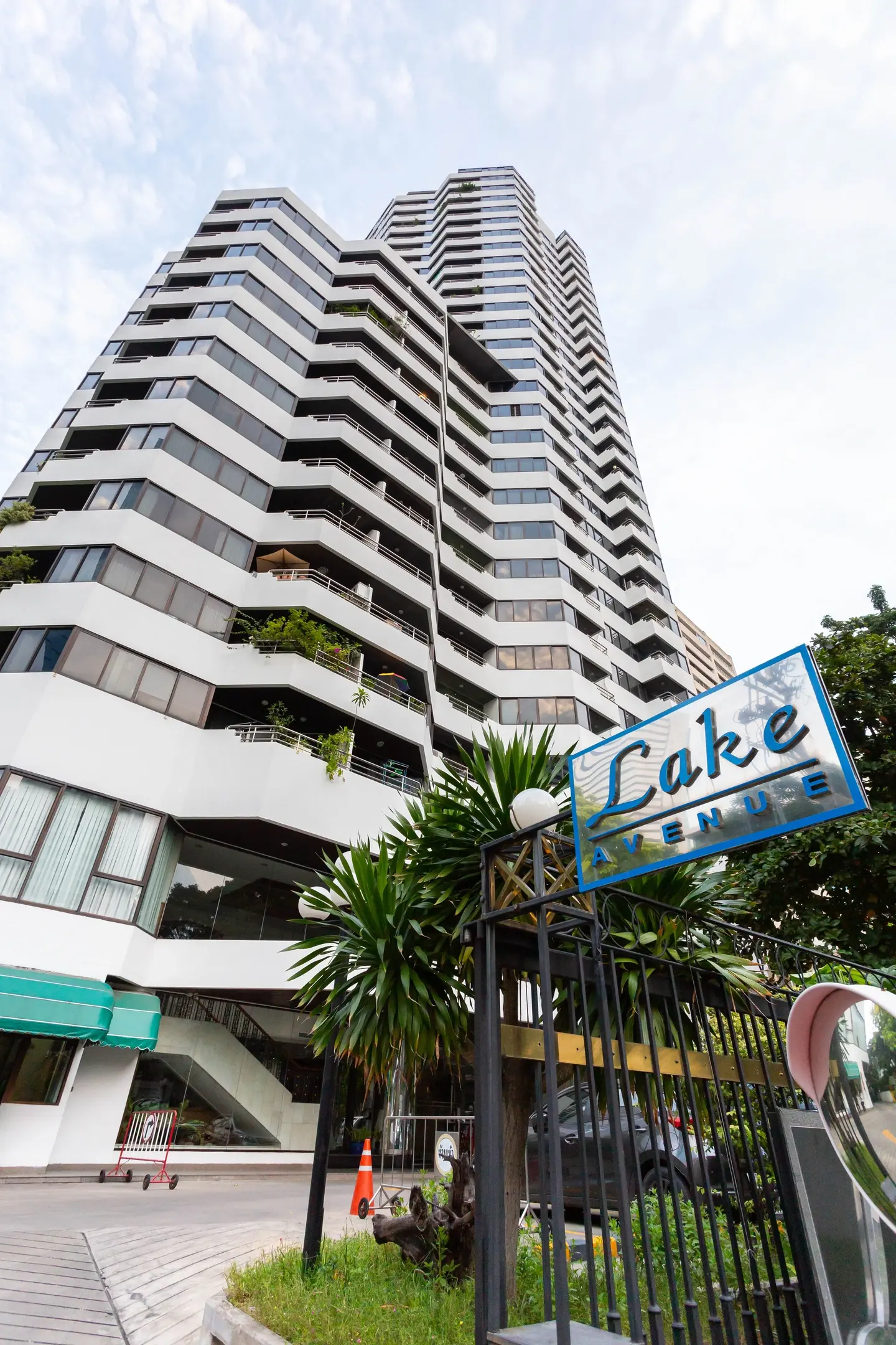 Bangkok's Residential Market: A Tale of Two Segments