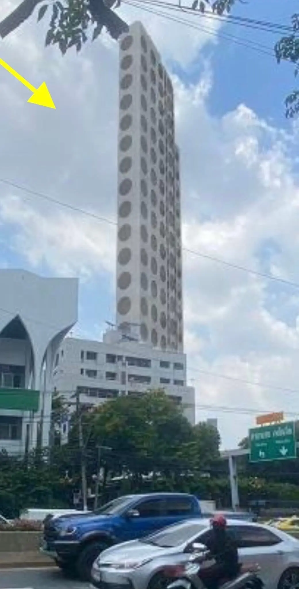 Lumphini Park’s New Wave of Luxury Living