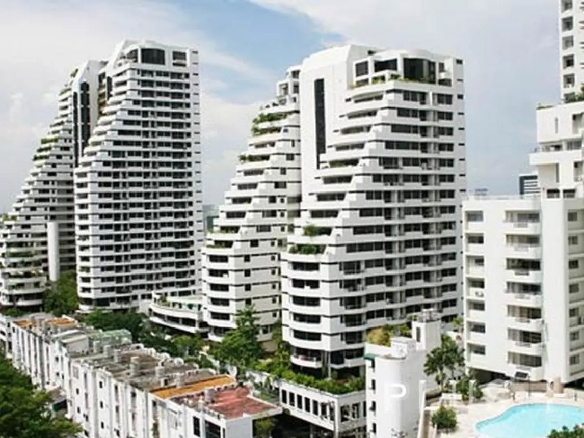 Supalai Place Sukhumvit 39