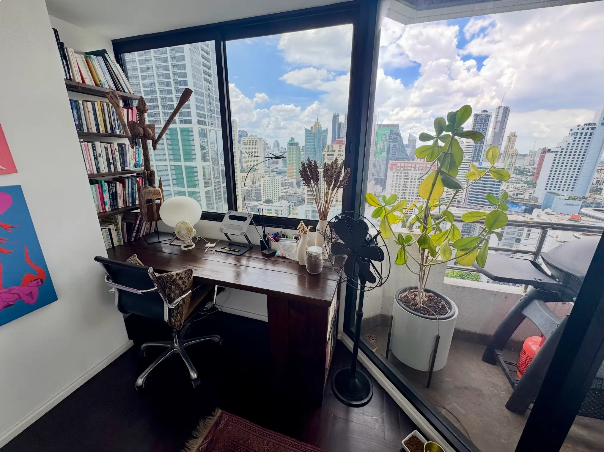 2 Bed/ 2 Bath Lake Avenue 