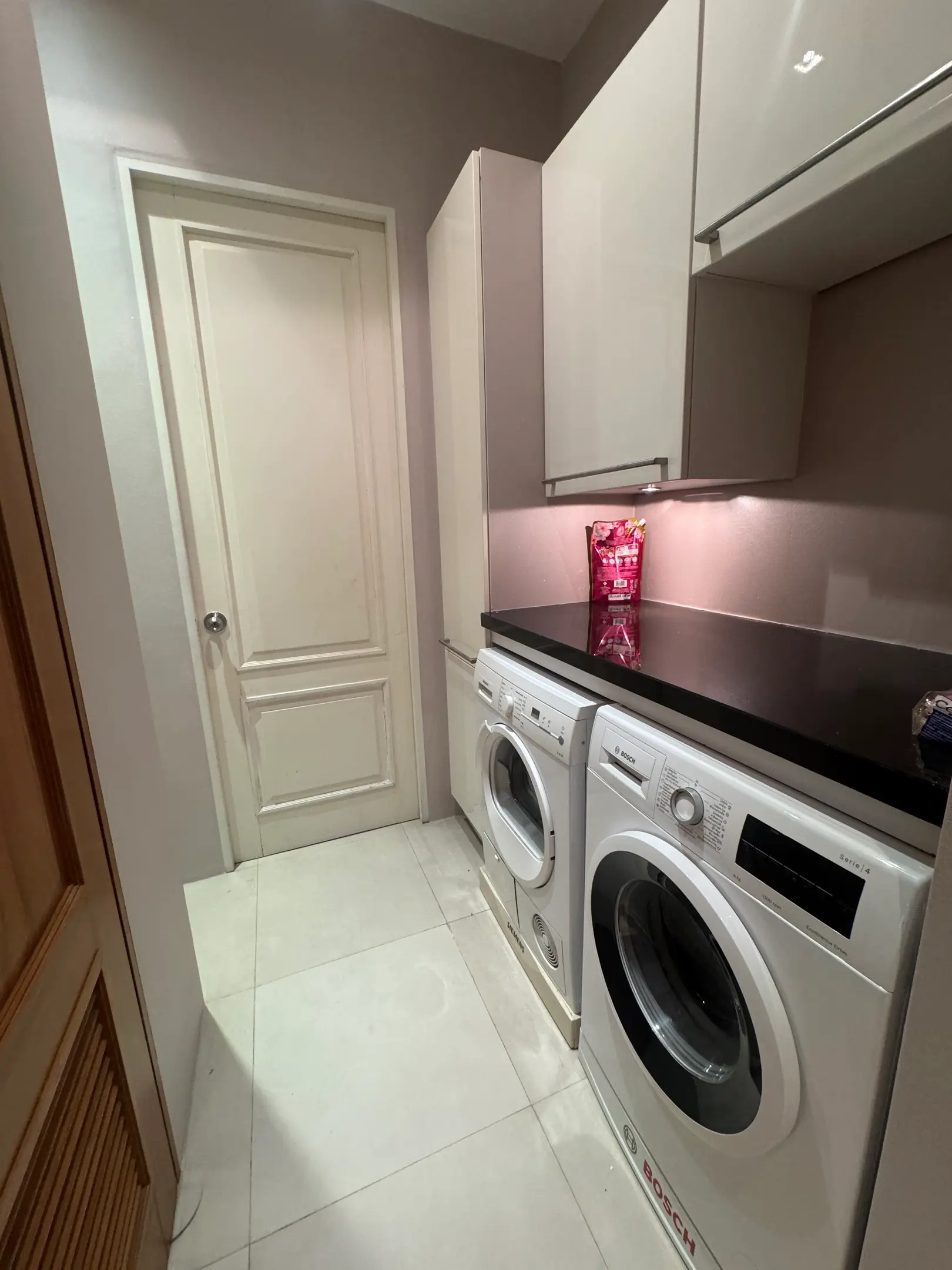 2 Bed/ 3 Bath Le Raffine 39