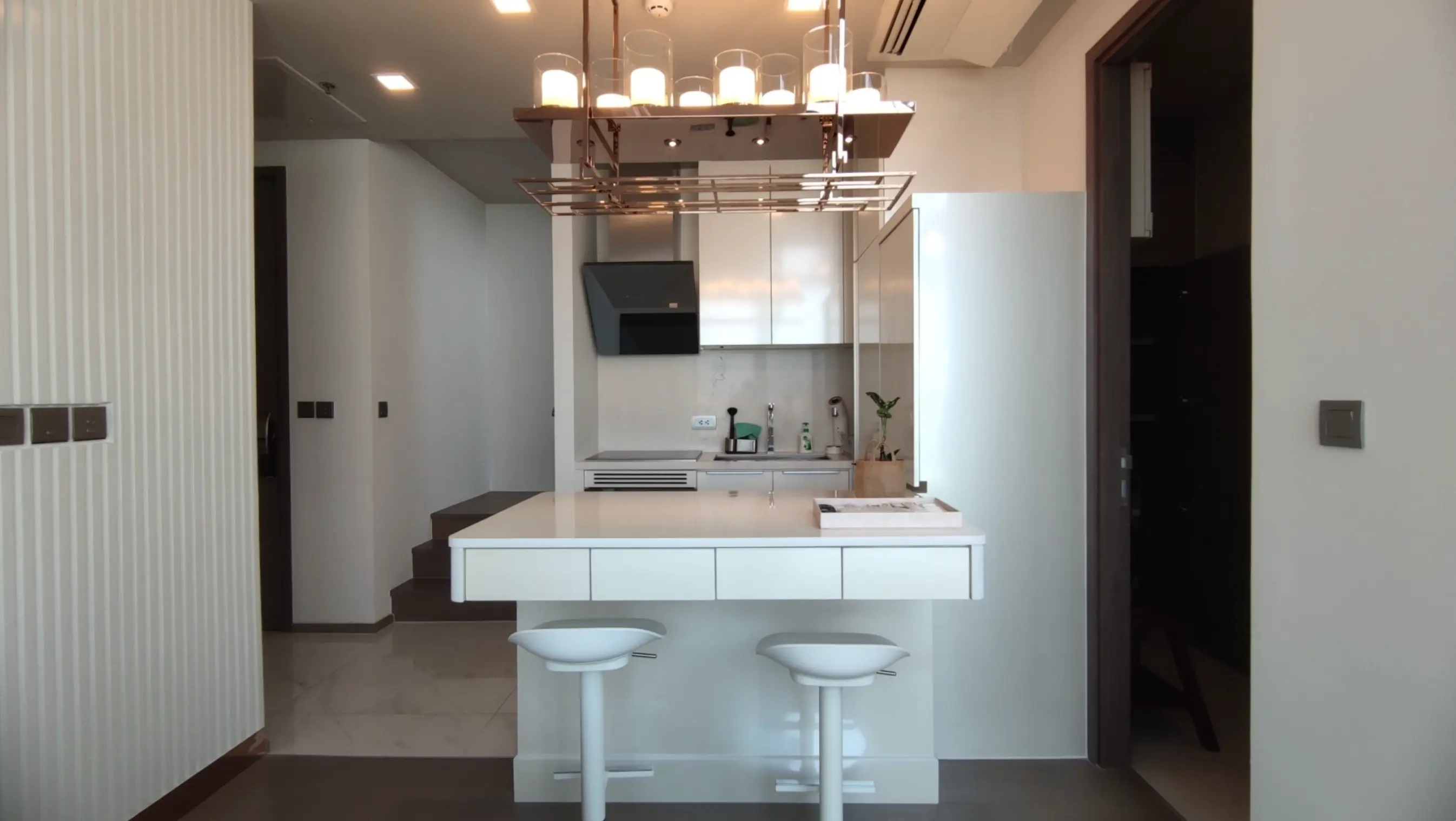 2 Bed/ 2 Bath Duplex Celes Asoke