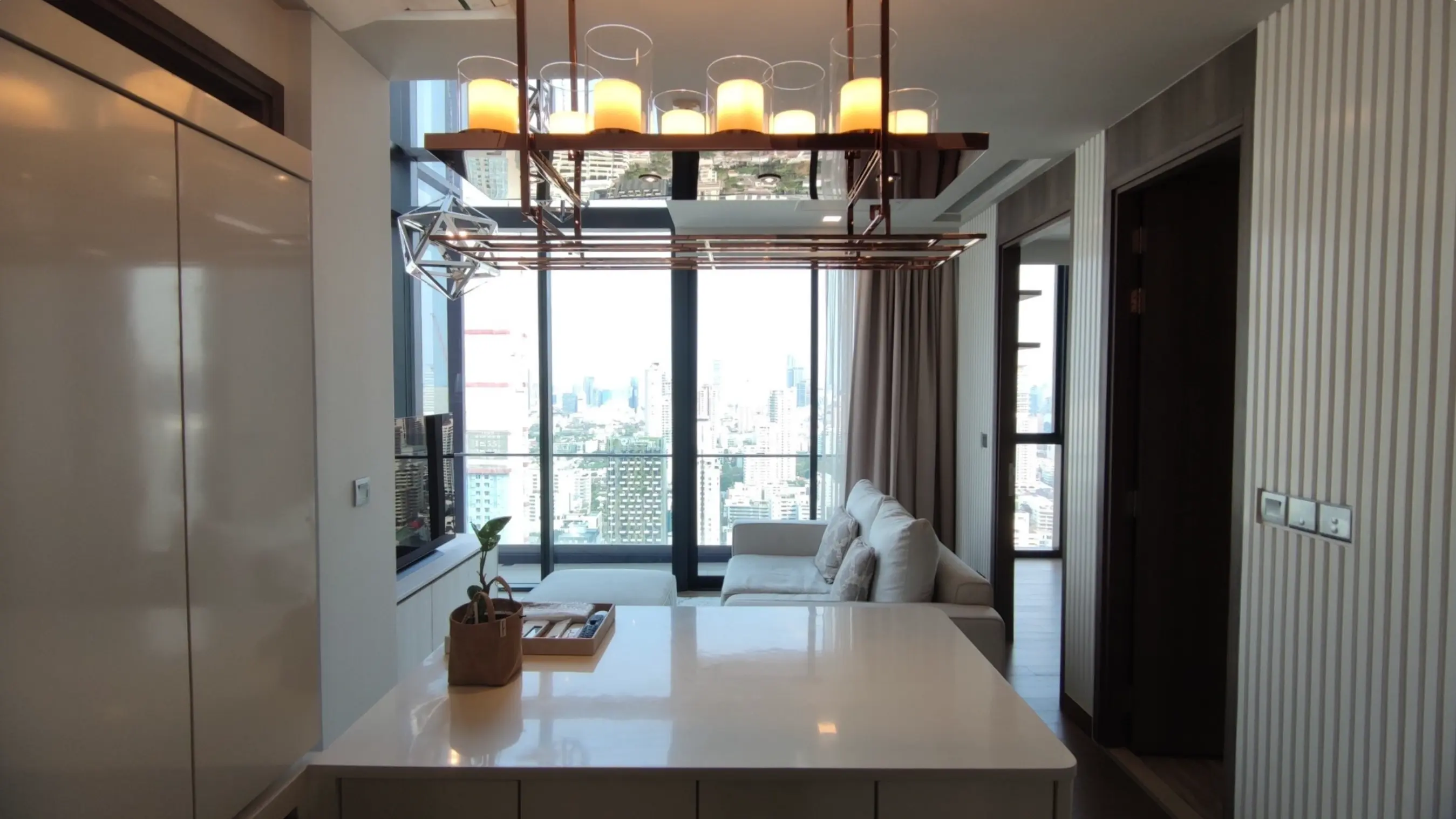 2 Bed/ 2 Bath Duplex Celes Asoke