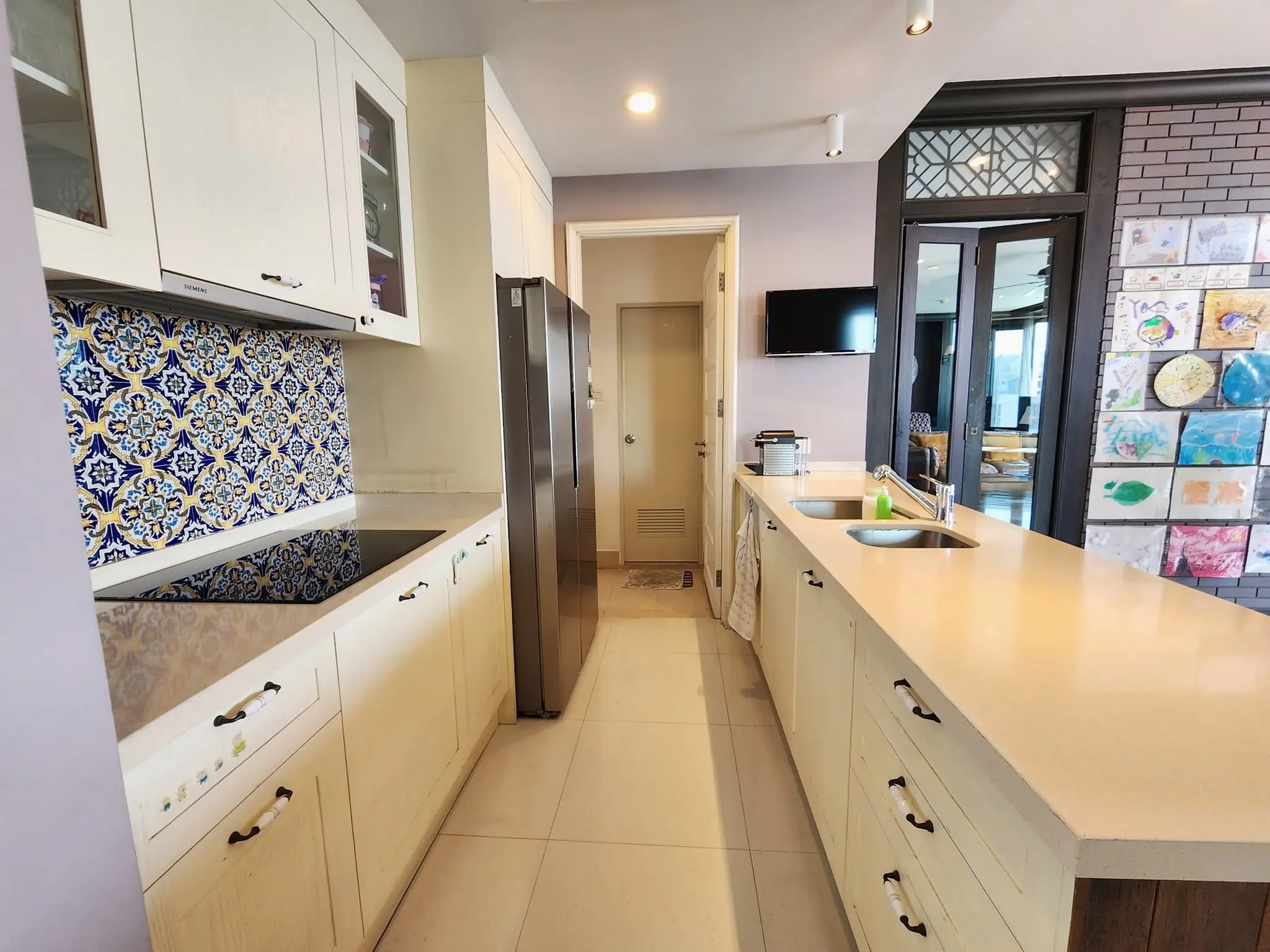 2 Bed/ 3 Bath Aguston Sukhumvit 22