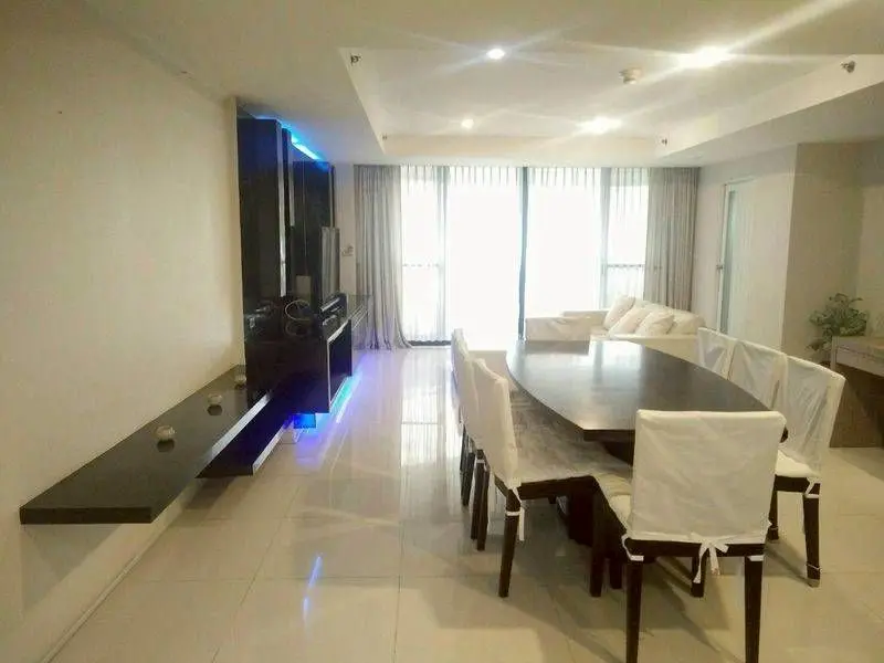 1 Bed/ 2 Bath Las Colinas 