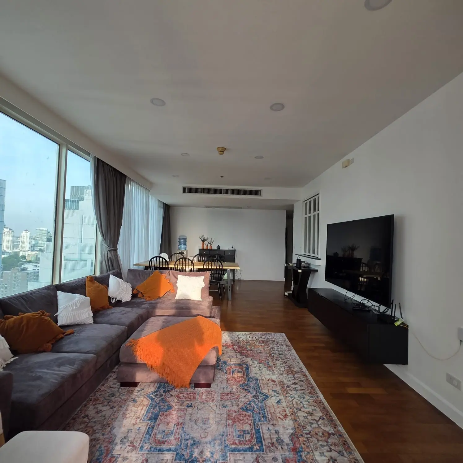 3 Bed/ 3 Bath Siri Residence Soi 24