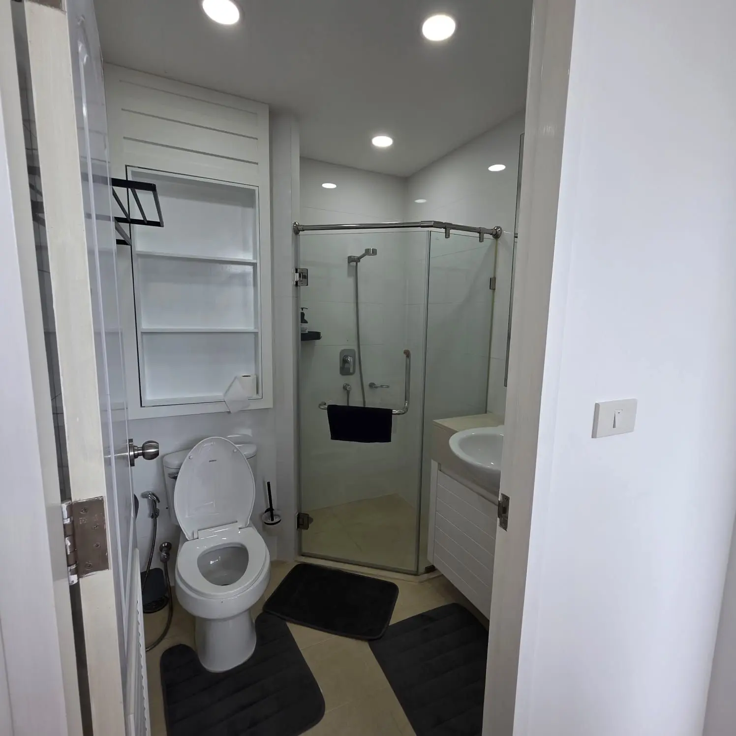 3 Bed/ 3 Bath Siri Residence Soi 24