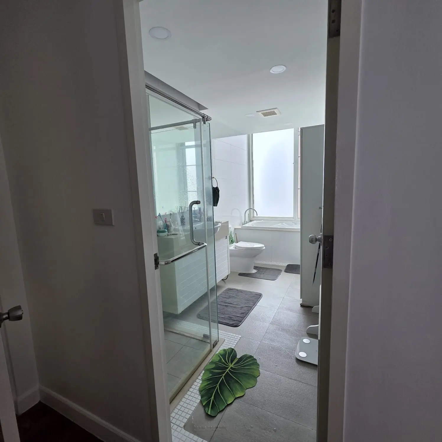 3 Bed/ 3 Bath Siri Residence Soi 24