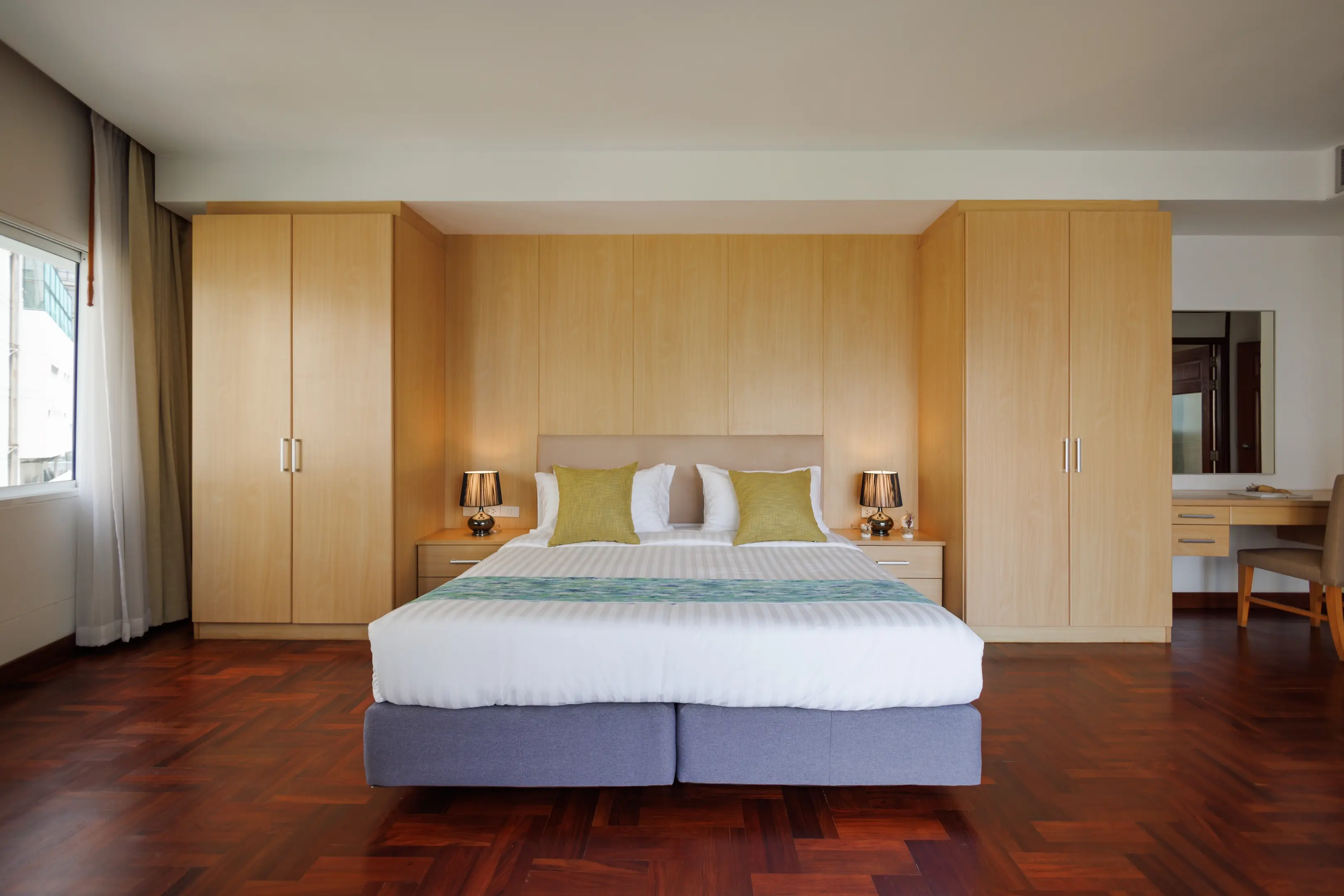 2 Bed/ 2 Bath Grand Sethiwan Apartment