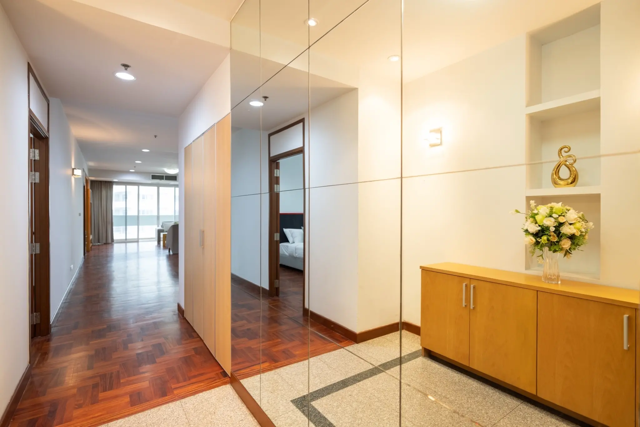 3 Bed/ 3 Bath Grand Sethiwan Apartment