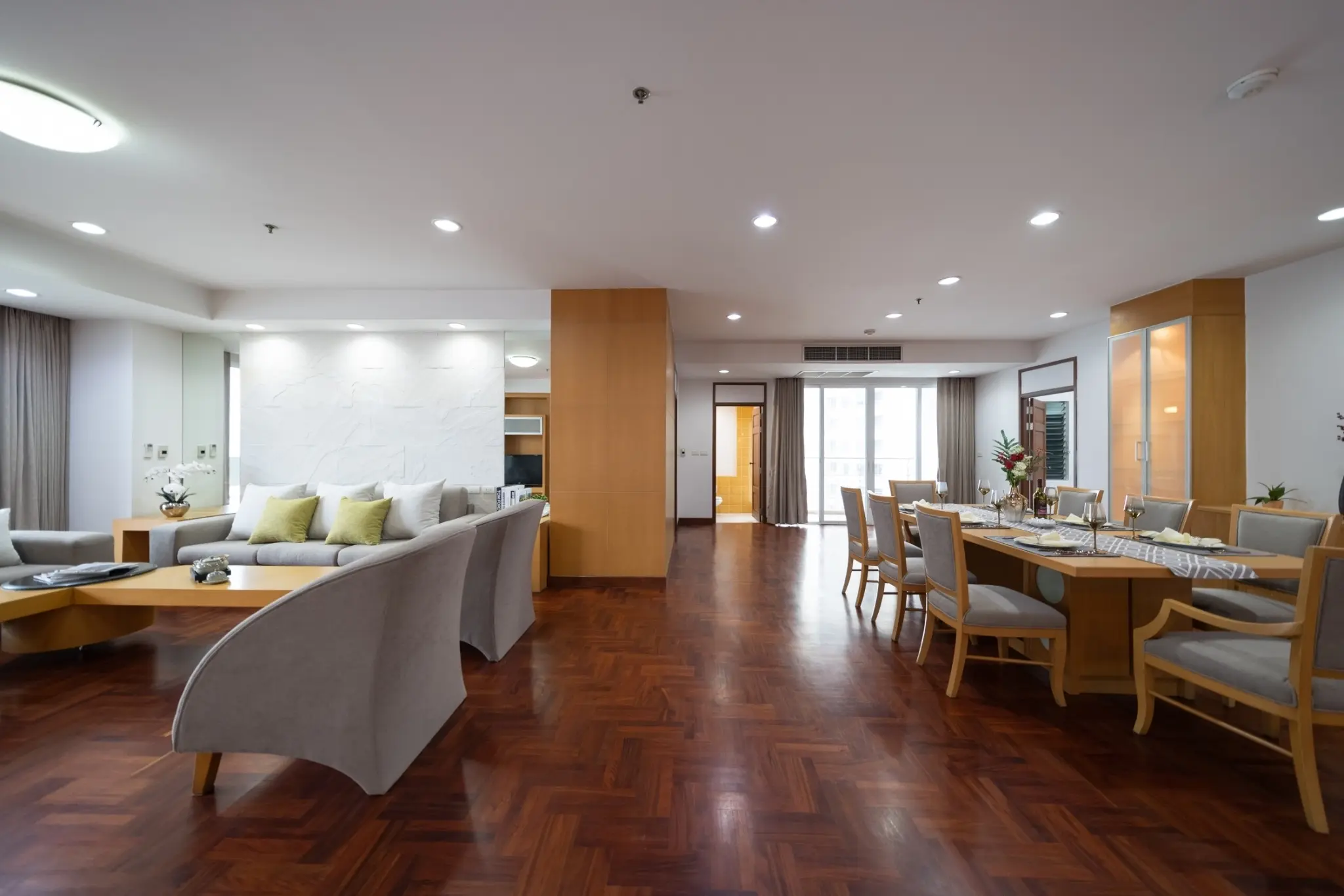 3 Bed/ 3 Bath Grand Sethiwan Apartment