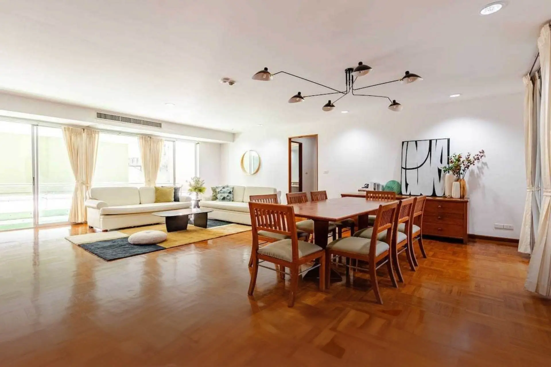 3 Bed/ 3 Bath Ma Peng Seng Apartment
