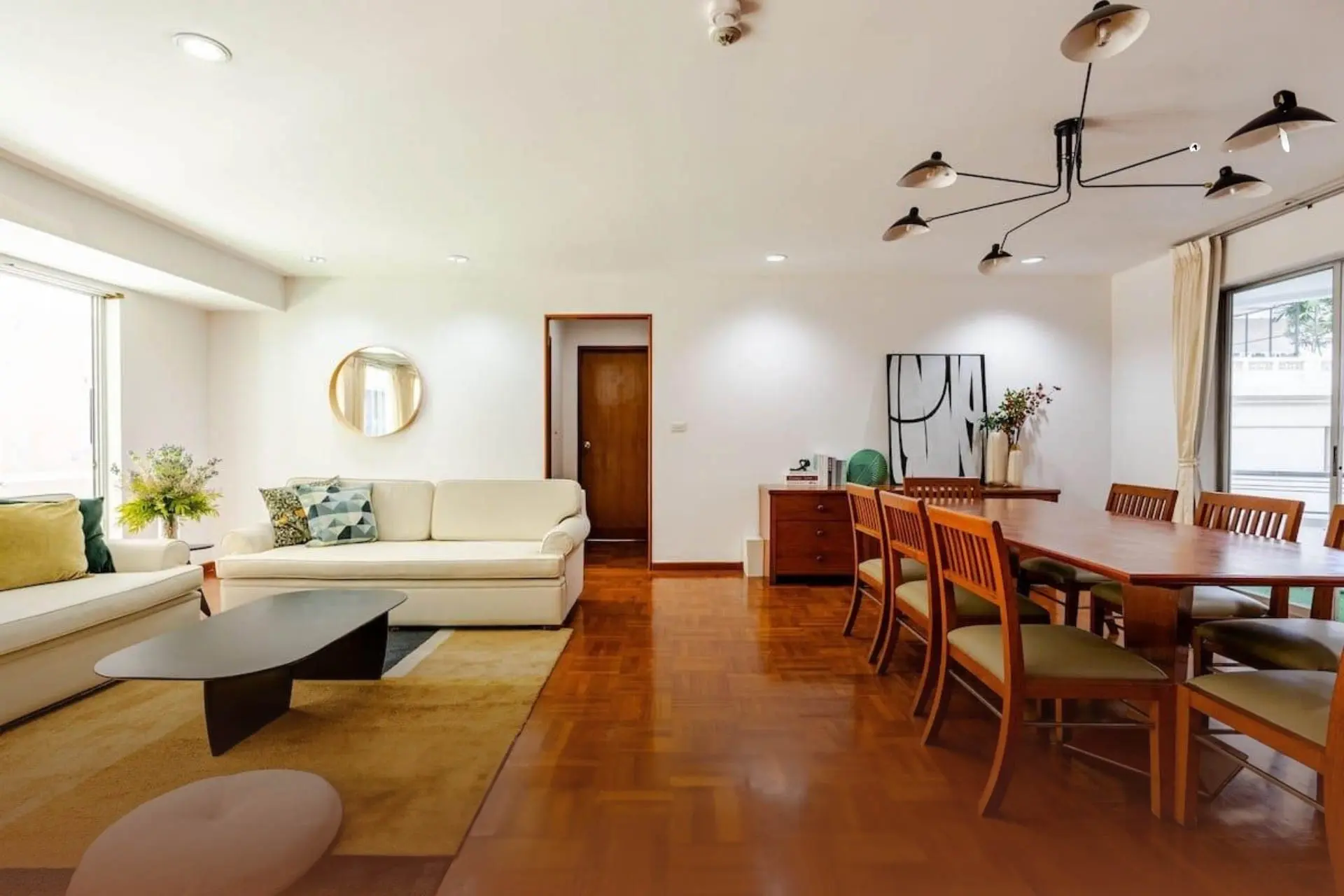 3 Bed/ 3 Bath Ma Peng Seng Apartment