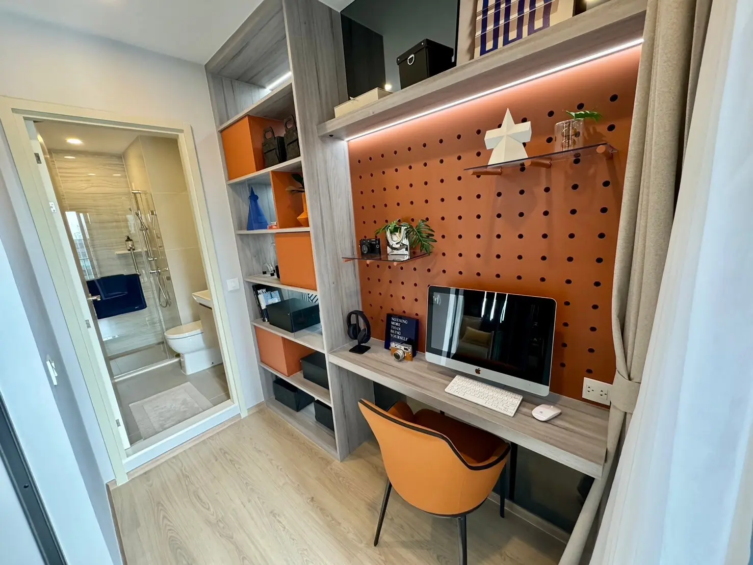 1 Bed/ 1 Bath Life Rama 4 – Asoke