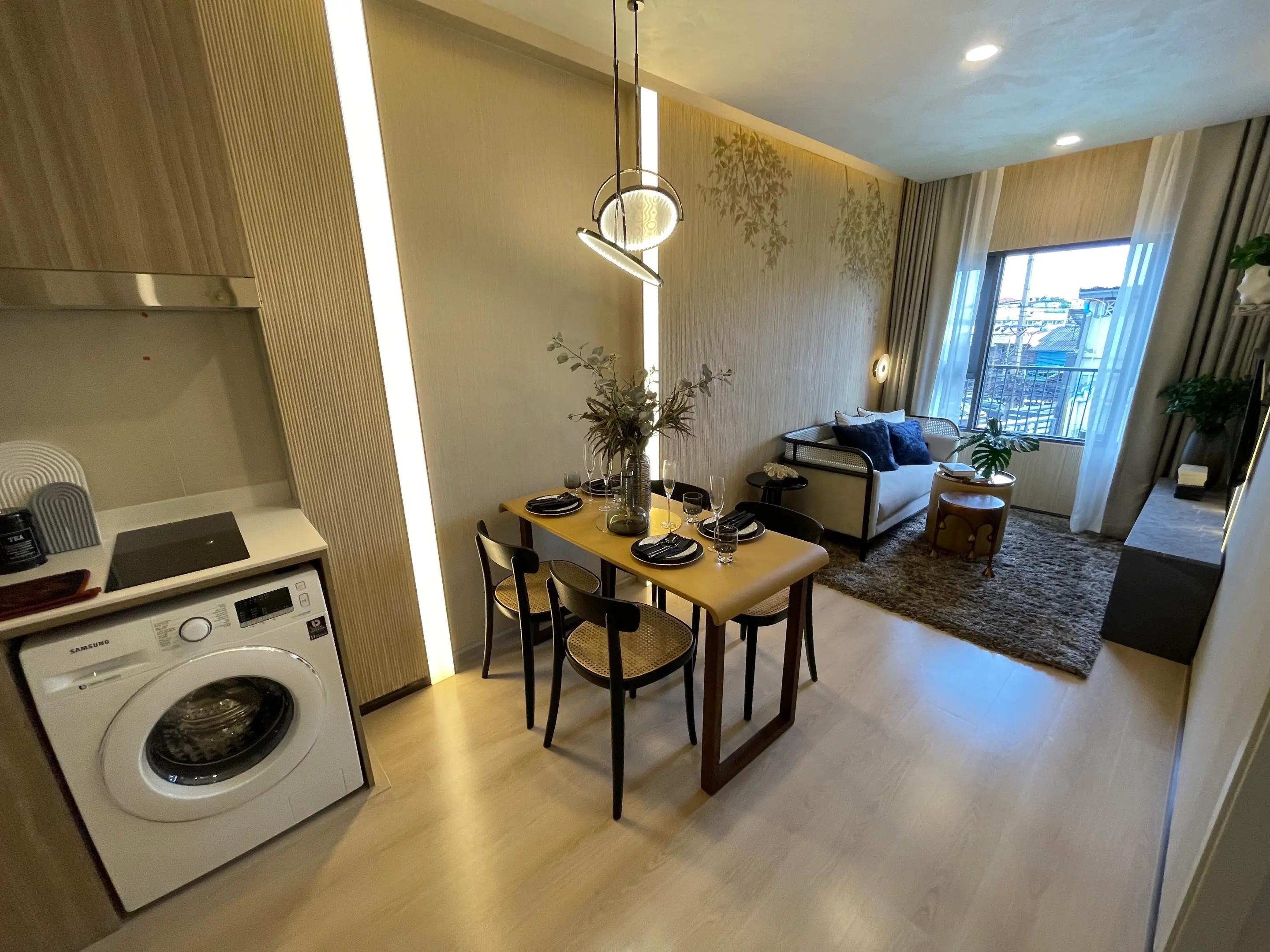 1 Bed Plus/ 1 Bath Life Rama 4 – Asoke