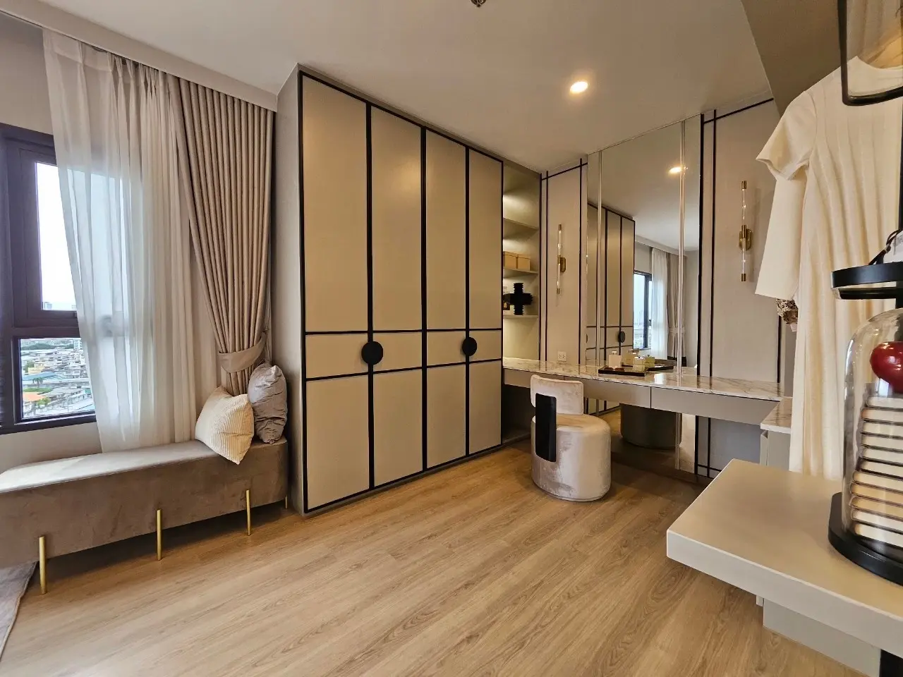 2 Bed/ 2 Bath Life Rama 4 – Asoke