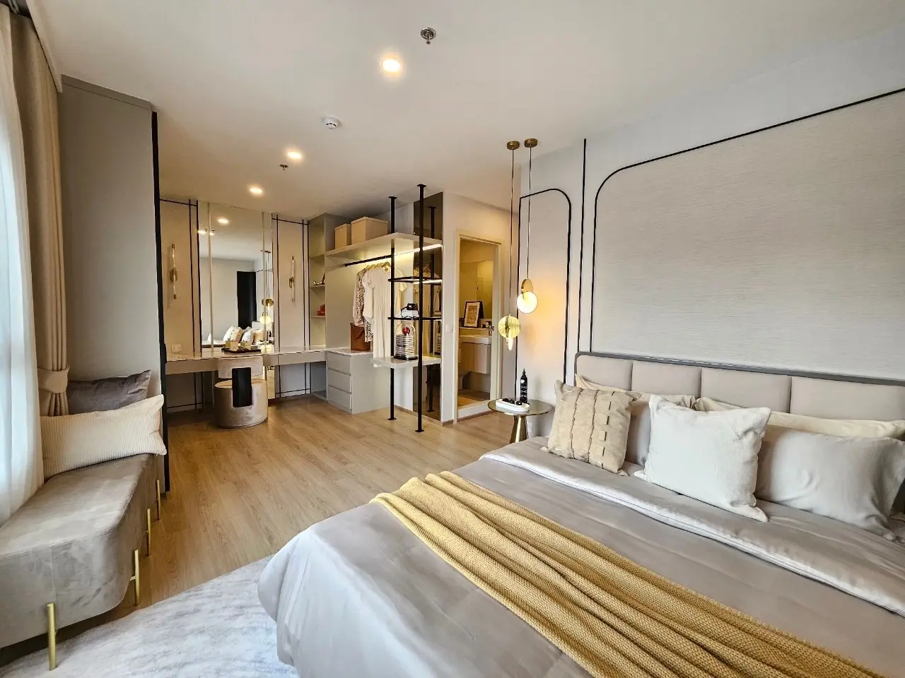 2 Bed/ 2 Bath Life Rama 4 – Asoke