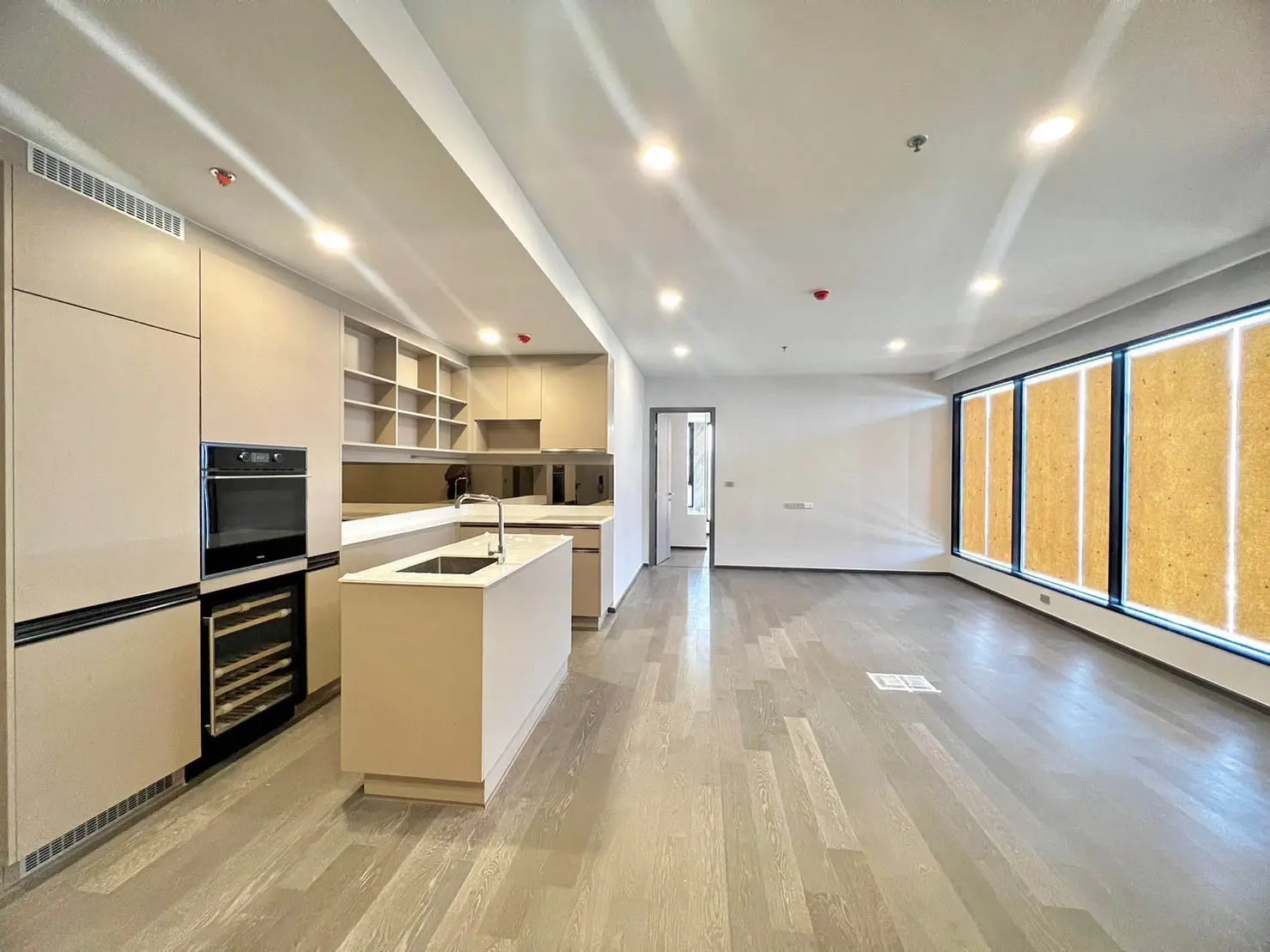 3 Bed/ 3 Bath Coco Parc