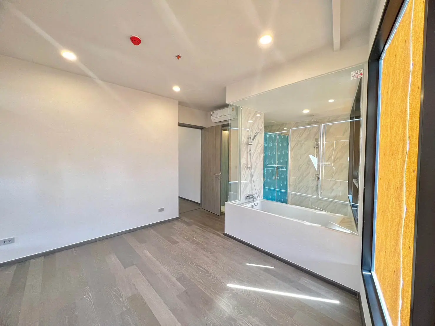 3 Bed/ 3 Bath Coco Parc