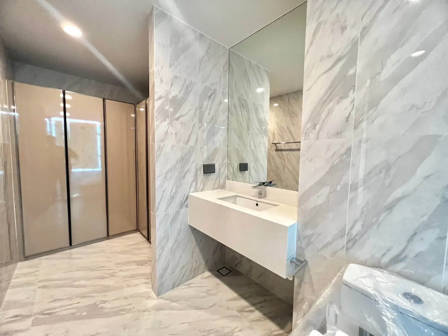 3 Bed/ 3 Bath Coco Parc