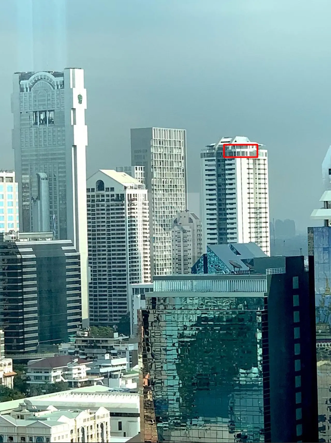 Bare-Shell Penthouse Sathorn Gardens 