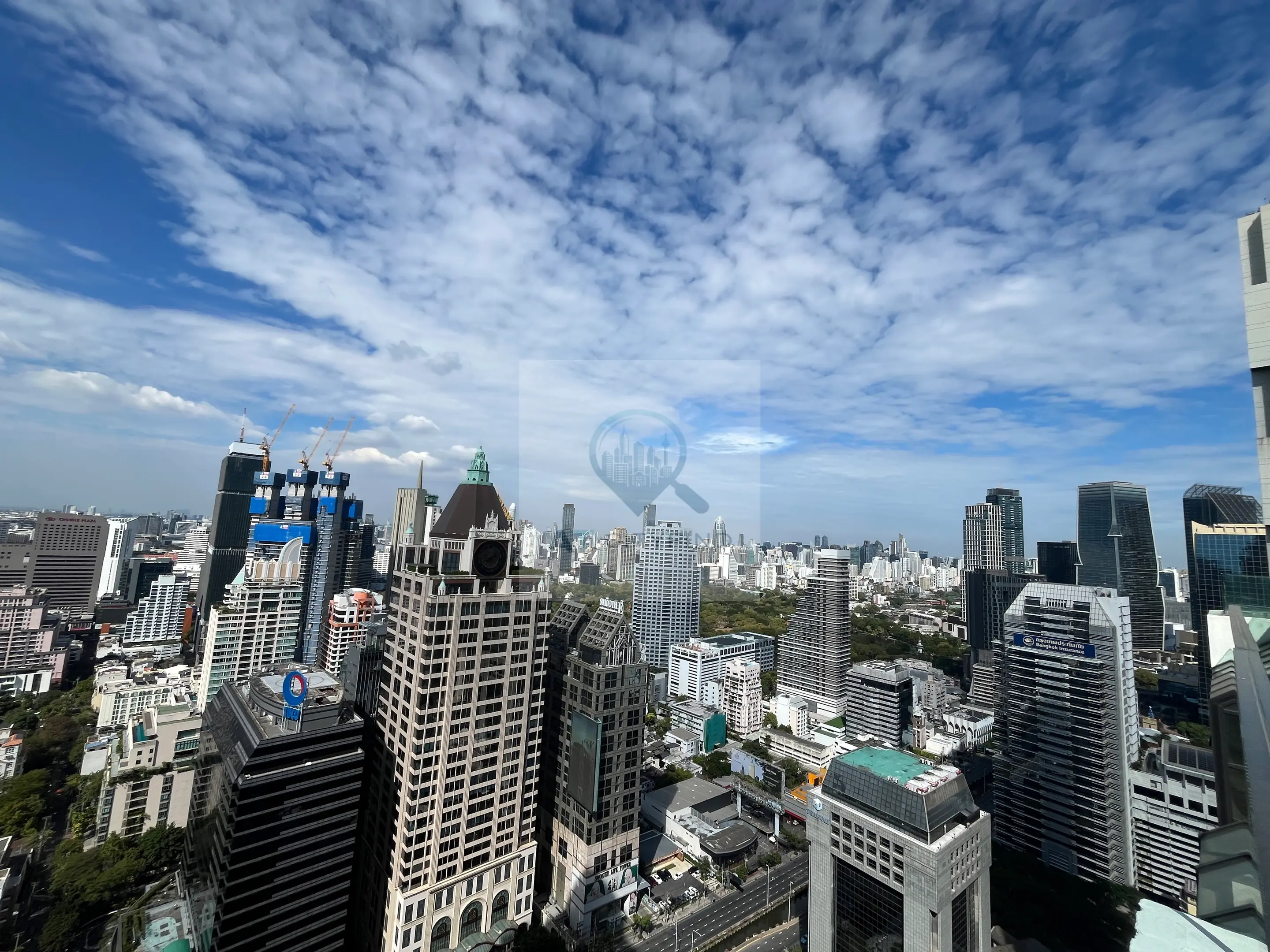 Bare-Shell Penthouse Sathorn Gardens 