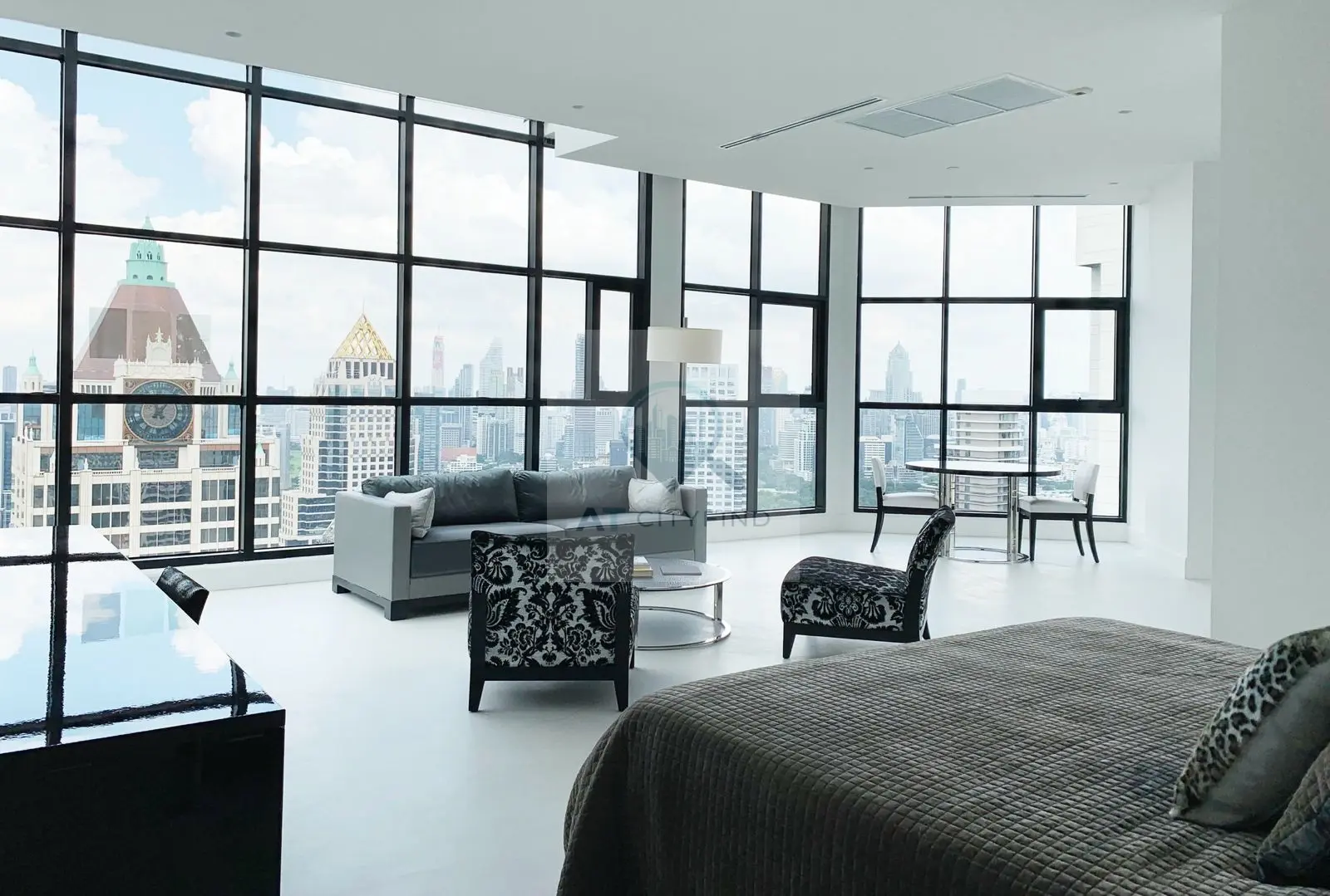 4 Bed/ 4 Bath Sathorn Gardens 