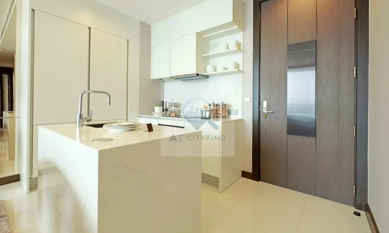 2 Bed/ 2 Bath Q1 Sukhumvit 