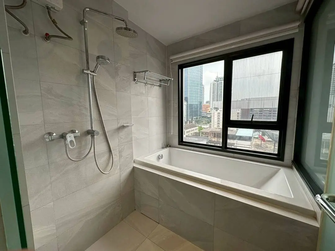 2 Bed/ 2 Bath Rhythm Ekkamai
