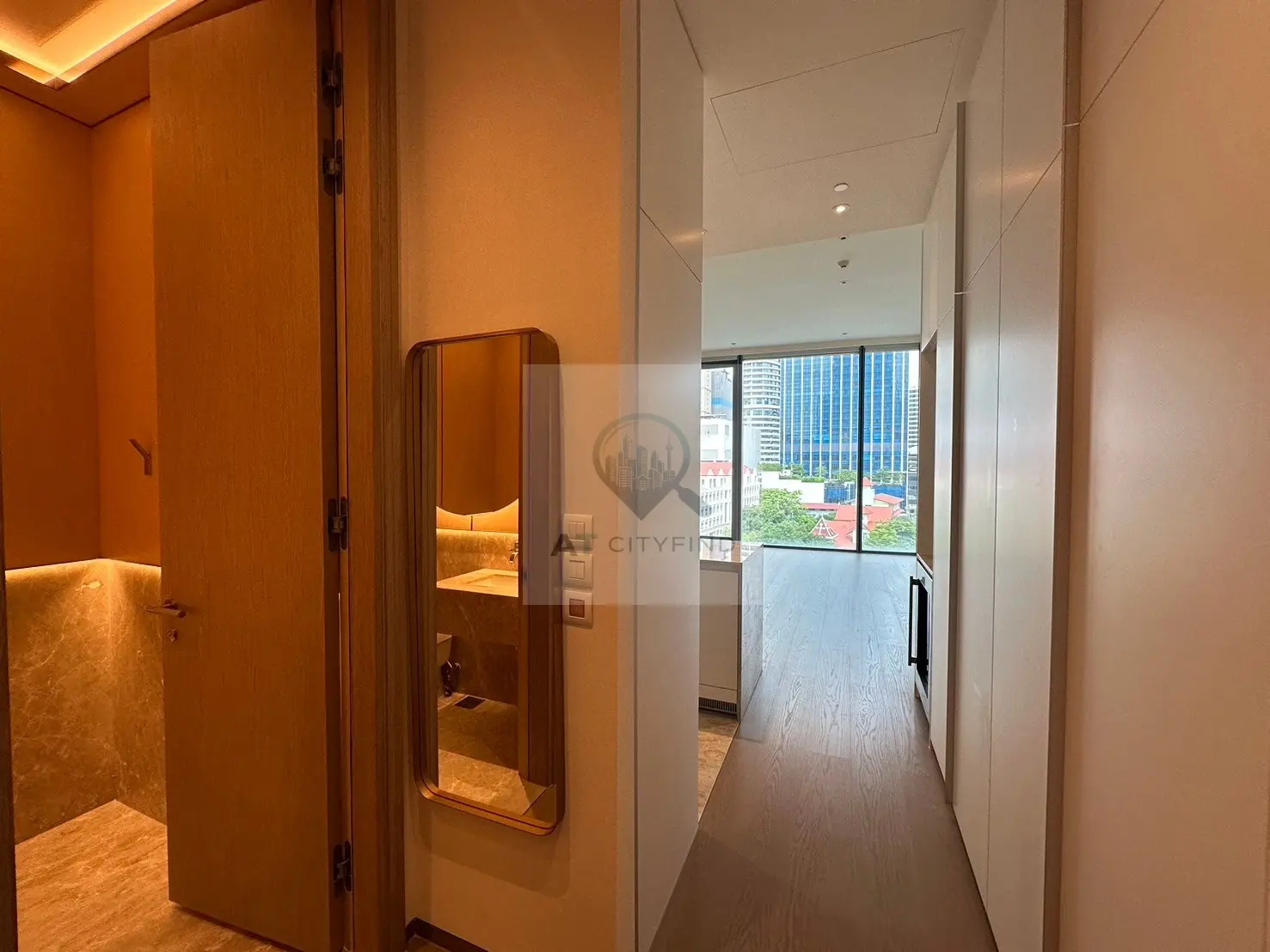 1 Bed/ 2 Bath SCOPE Langsuan