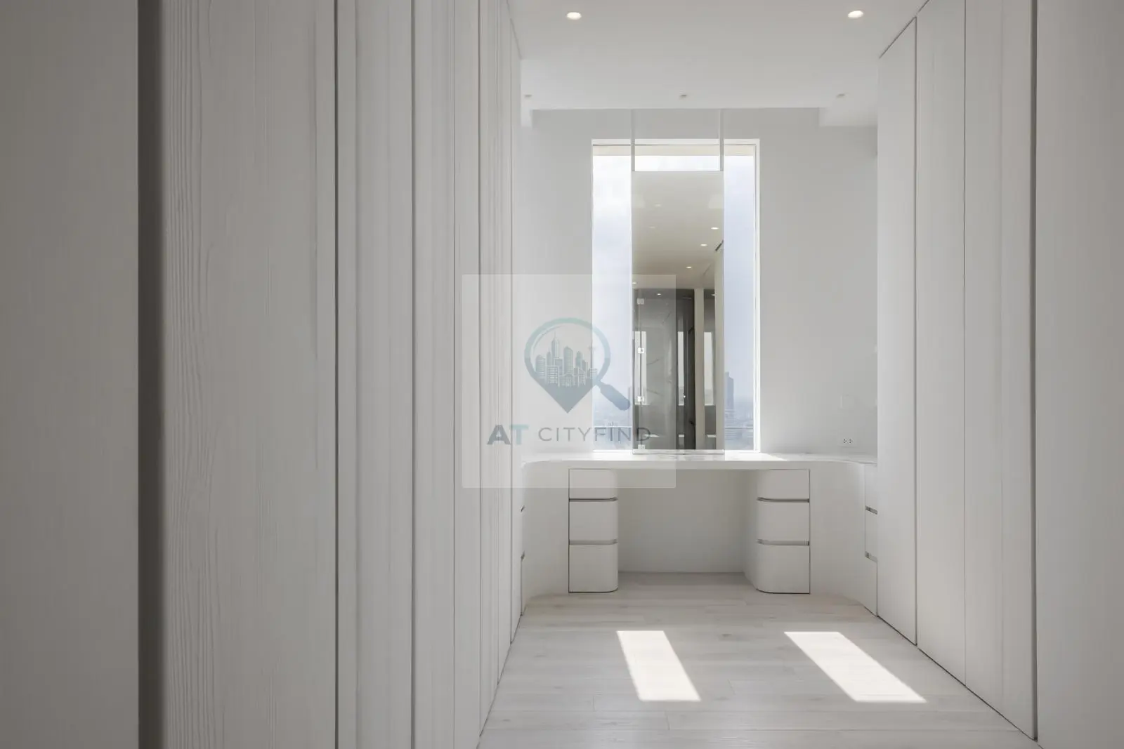 4 Bed/ 4 Bath Penthouse Diplomat 39