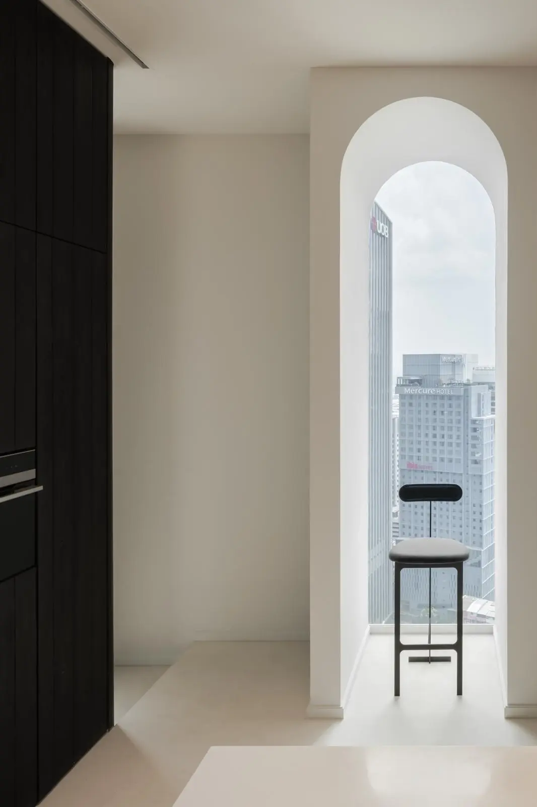 4 Bed/ 4 Bath Penthouse Diplomat 39