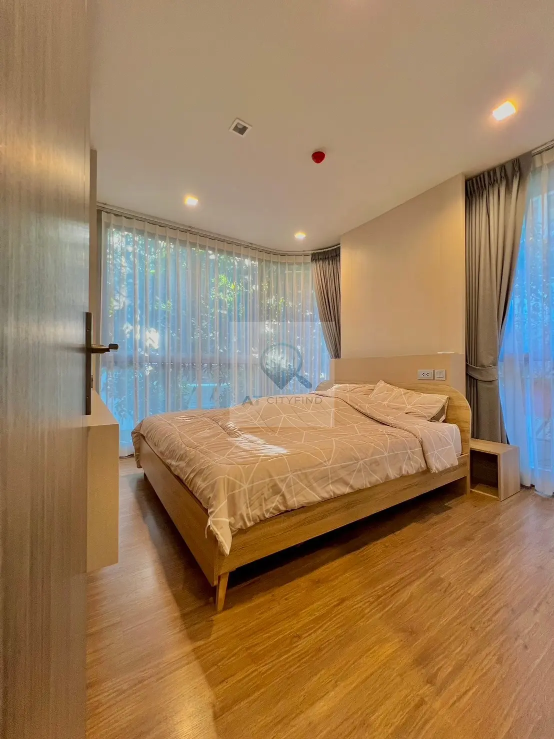 2 Bedrooms/ 2 Bathrooms Q Prasarnmit – Sukhumvit 31 