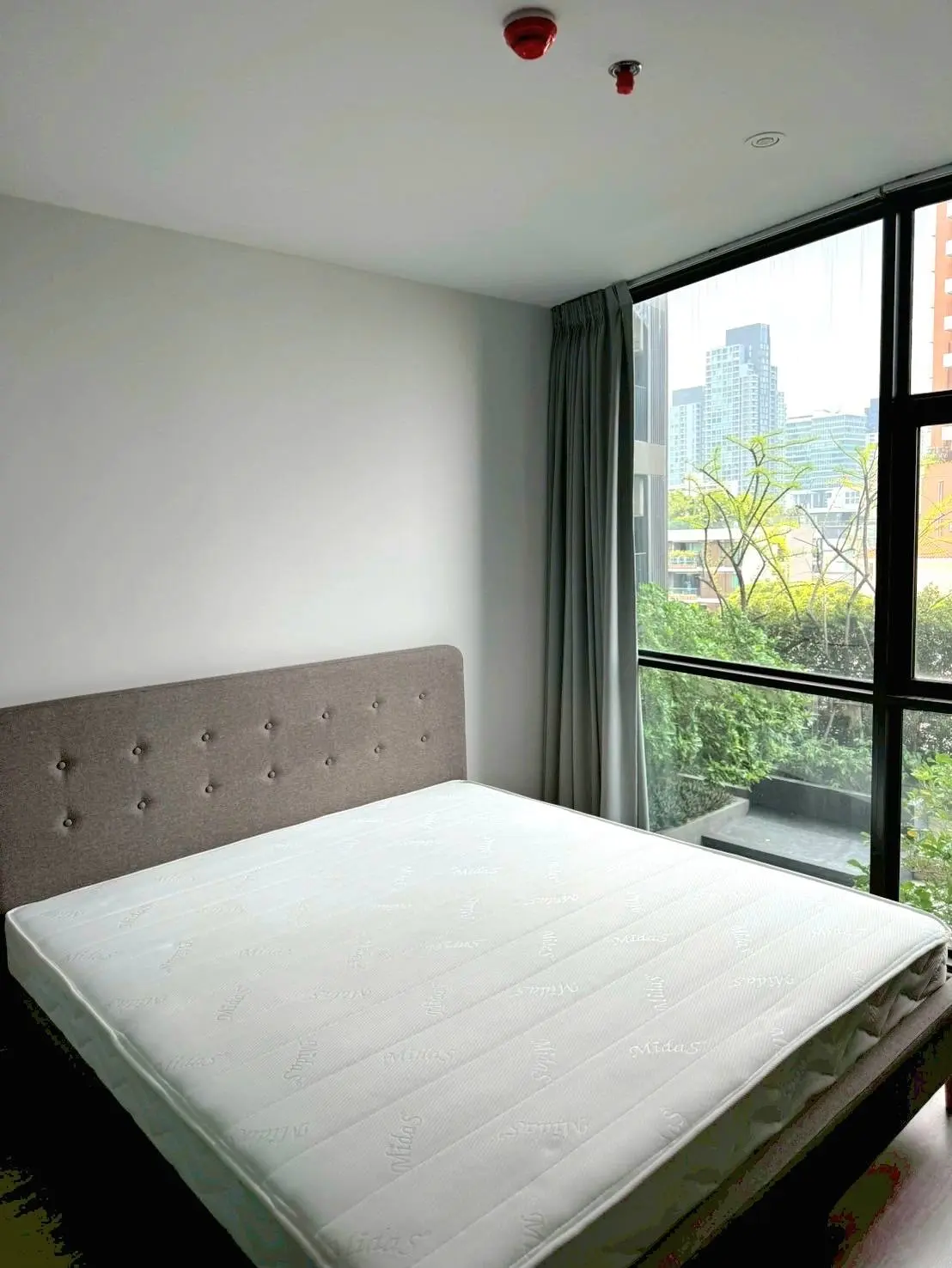 1 Bed/ 1 Bath Rhythm Ekkamai 