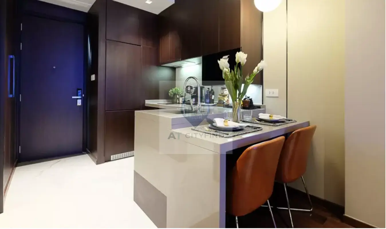 1 Bed +/ 1 Bath Cloud Residence 23