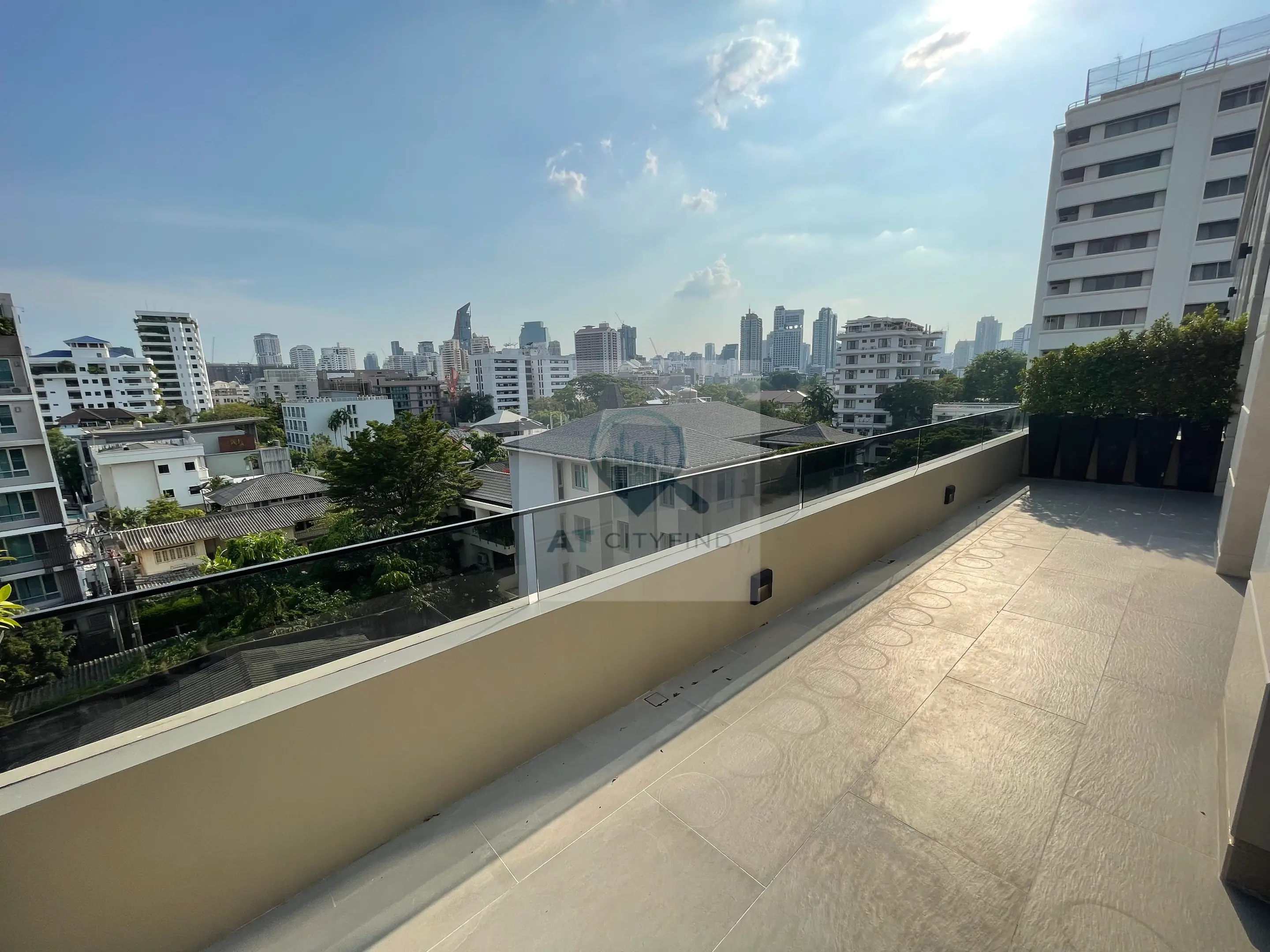3 Bed/ 3 Bath Nivati Thonglor