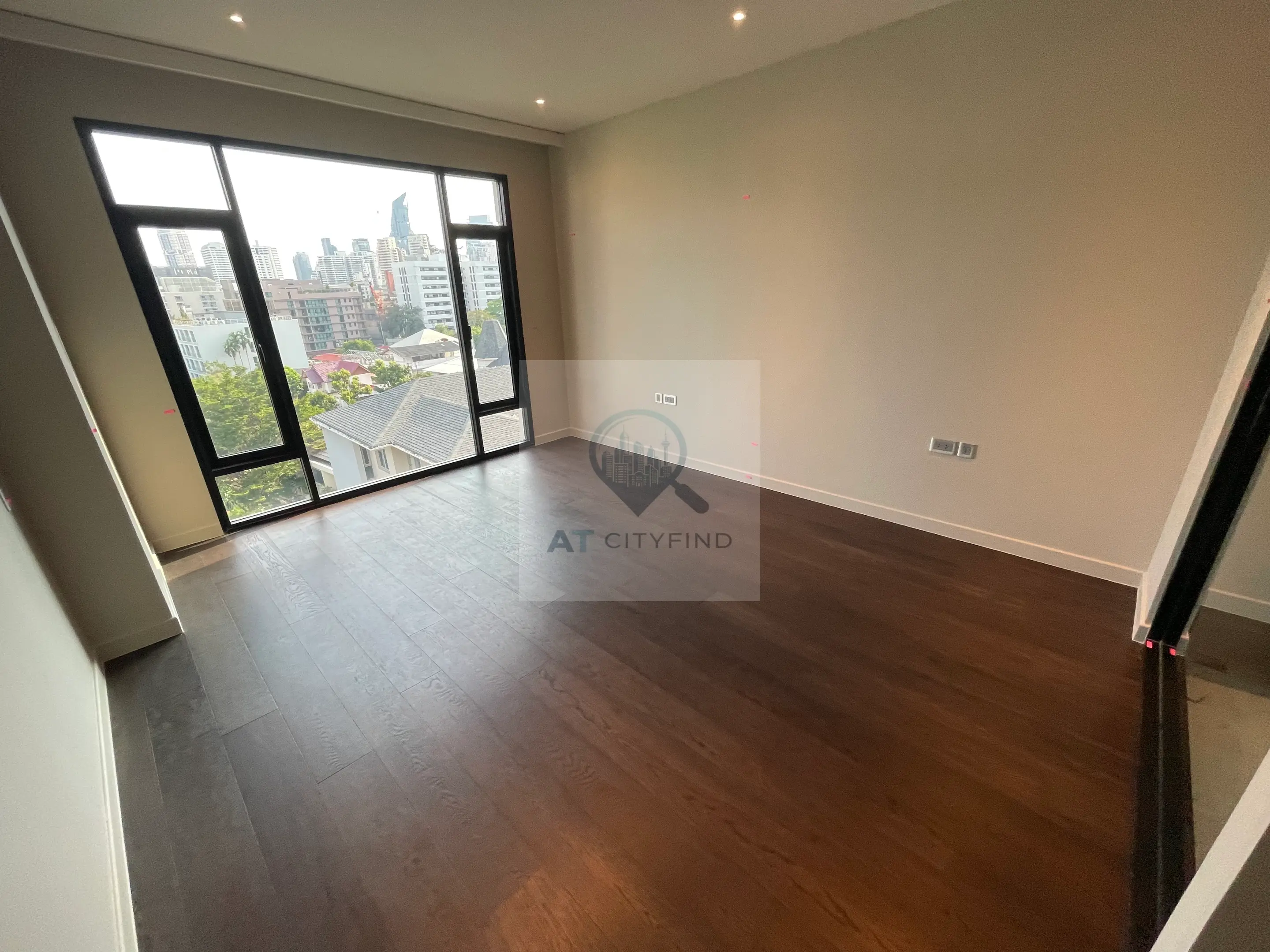 3 Bed/ 3 Bath Nivati Thonglor