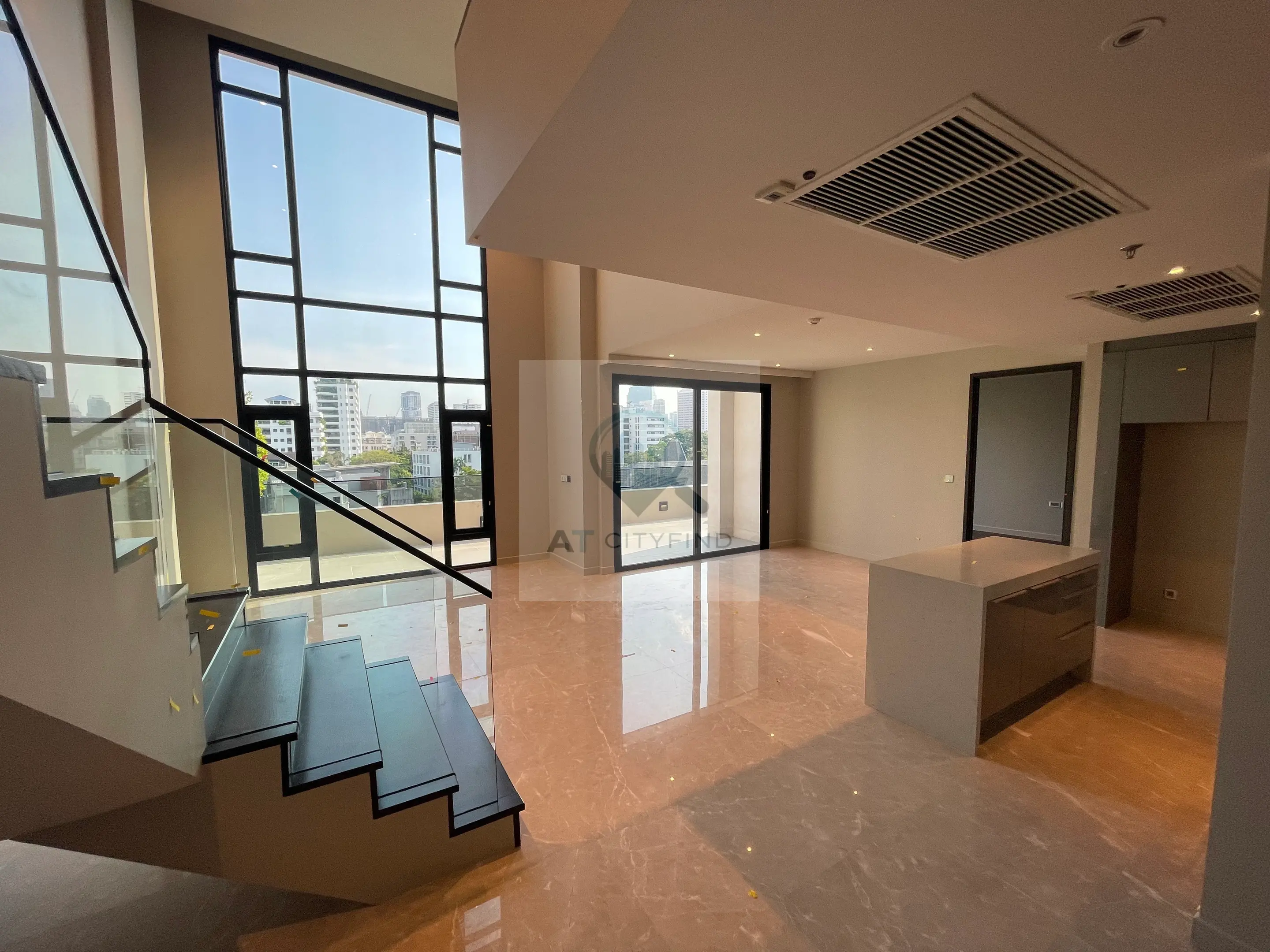 3 Bed/ 3 Bath Nivati Thonglor